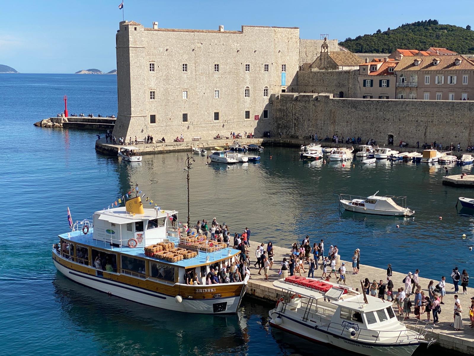 Crowded house: Tourists arriving in Dubrovnik by boat