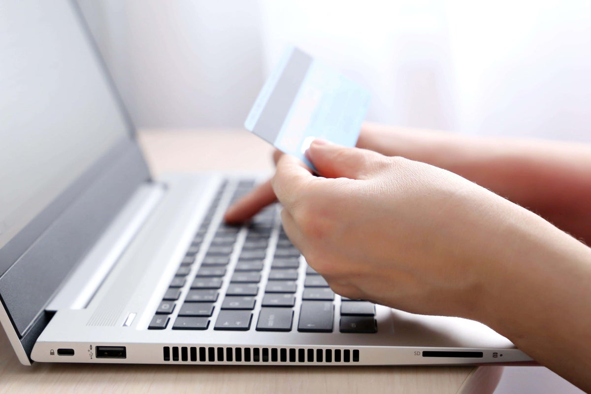 UK shoppers set to be handed boost with zero-interest credit cards
