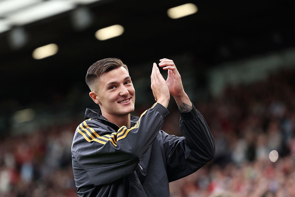 Benjamin Sesko paraded at Old Trafford after Man United confirm new signing