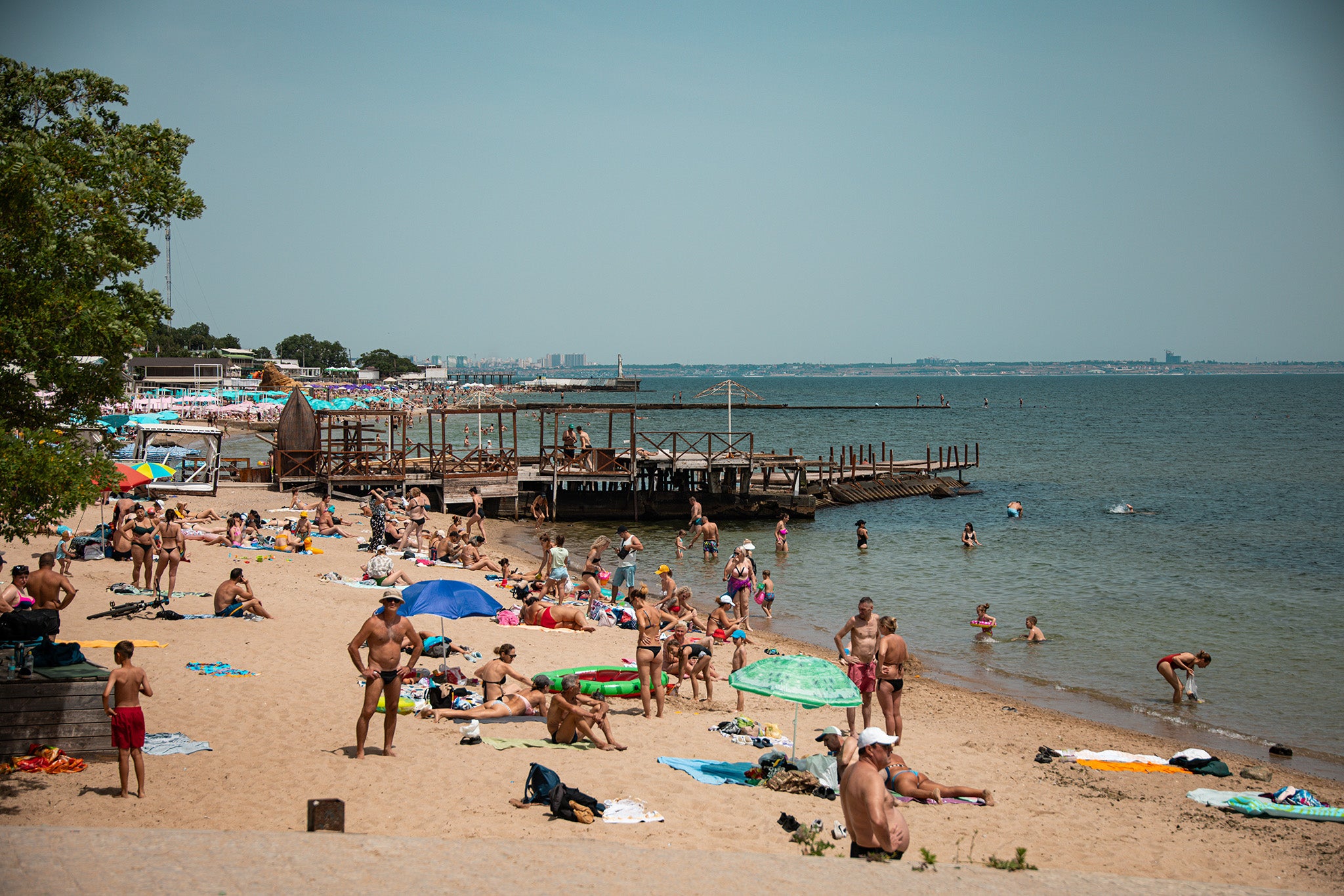 Three Ukraine beachgoers killed by sea mines in Black Sea after ignoring swimming warnings