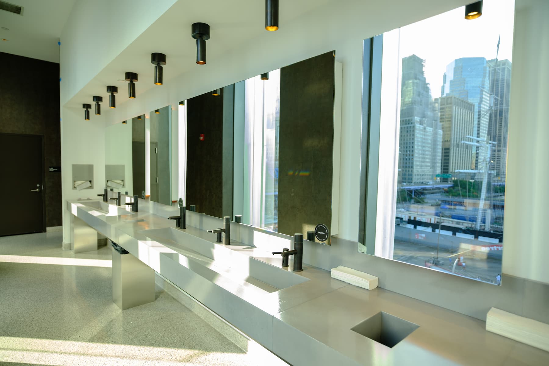 The Rooftop at Pier 17 is a concert venue in New York City