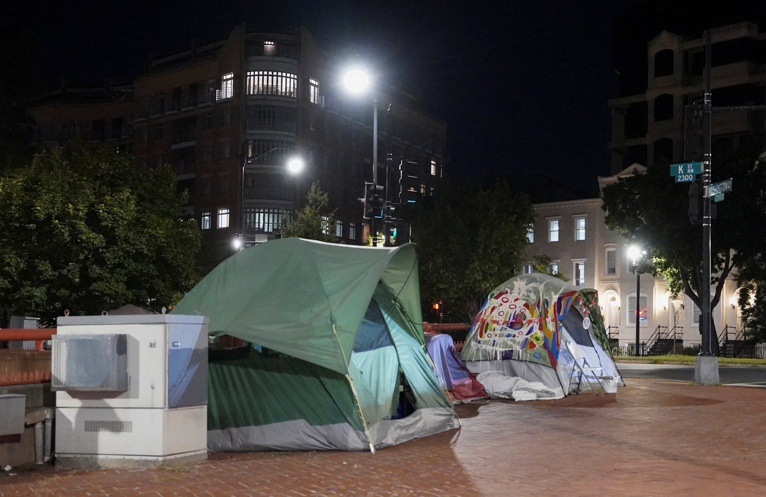 Nearly 800 people are sleeping on the street on any given night in the nation’s capital, with hundreds of others sleeping in emergency shelters
