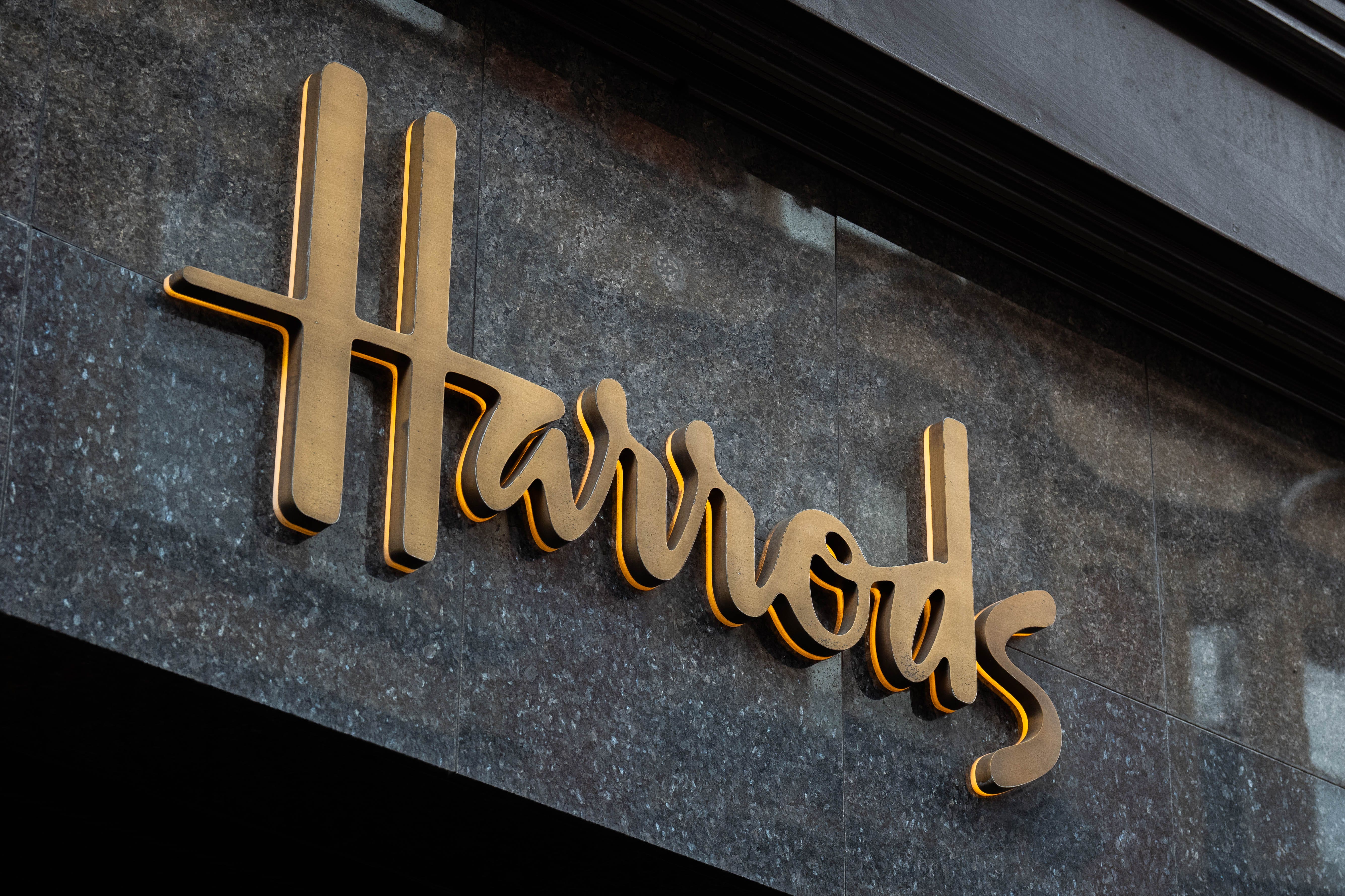 The Met Police have revealed almost 150 people have contacted the force regarding the probe into the former Harrods owner