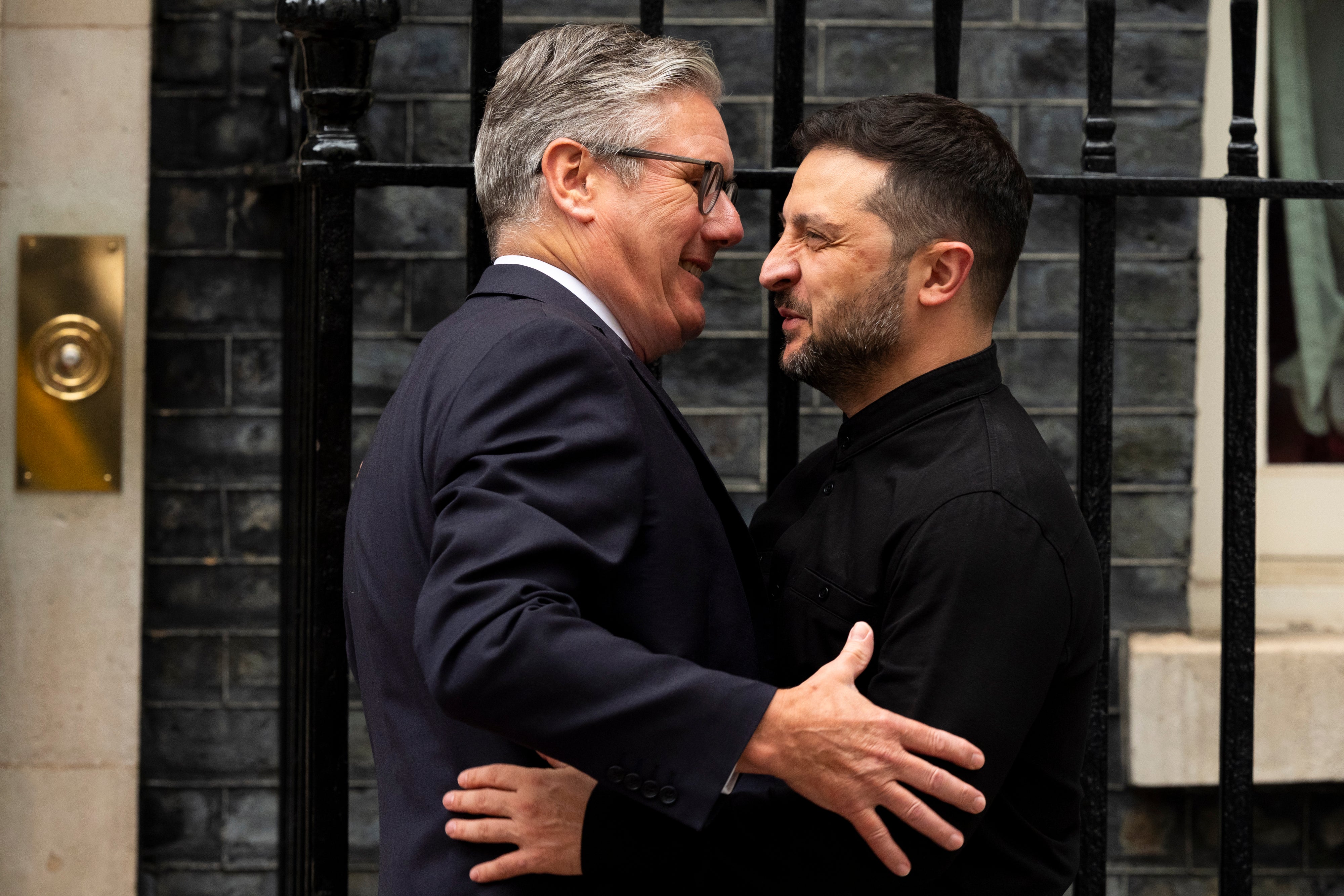 Starmer meets Zelensky at Downing Street ahead of Trump-Putin summit
