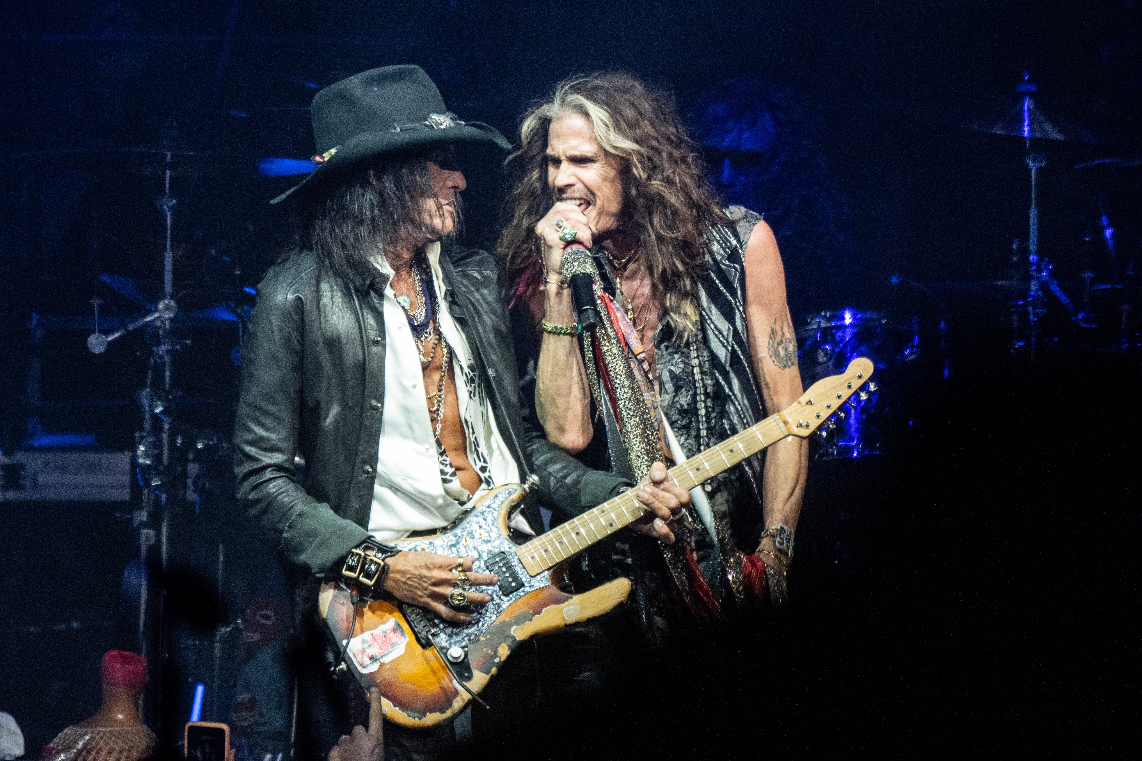 (L-R) Joe Perry and Steven Tyler of Aerosmith