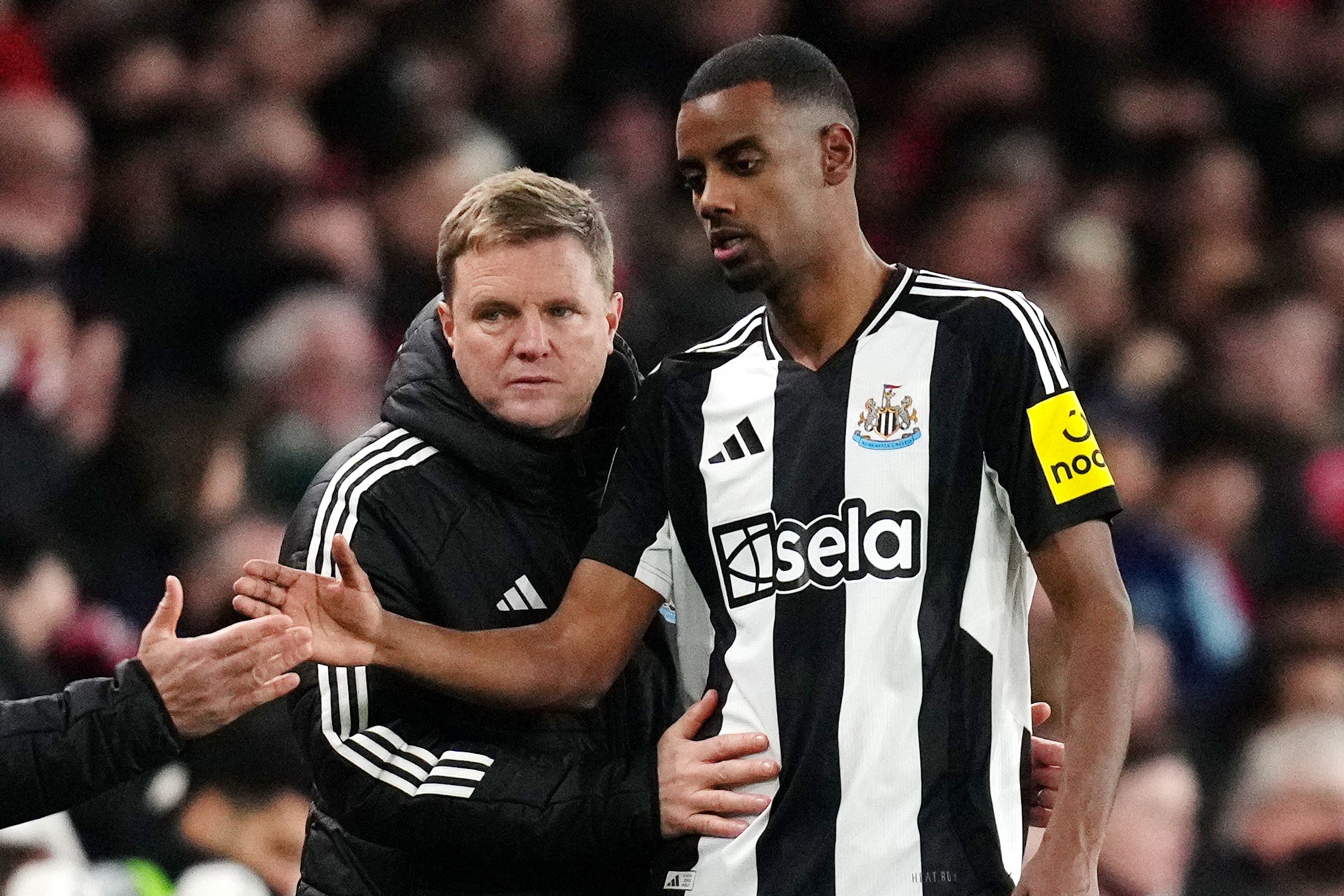 Newcastle boss Eddie Howe calls for resolution to Alexander Isak’s future