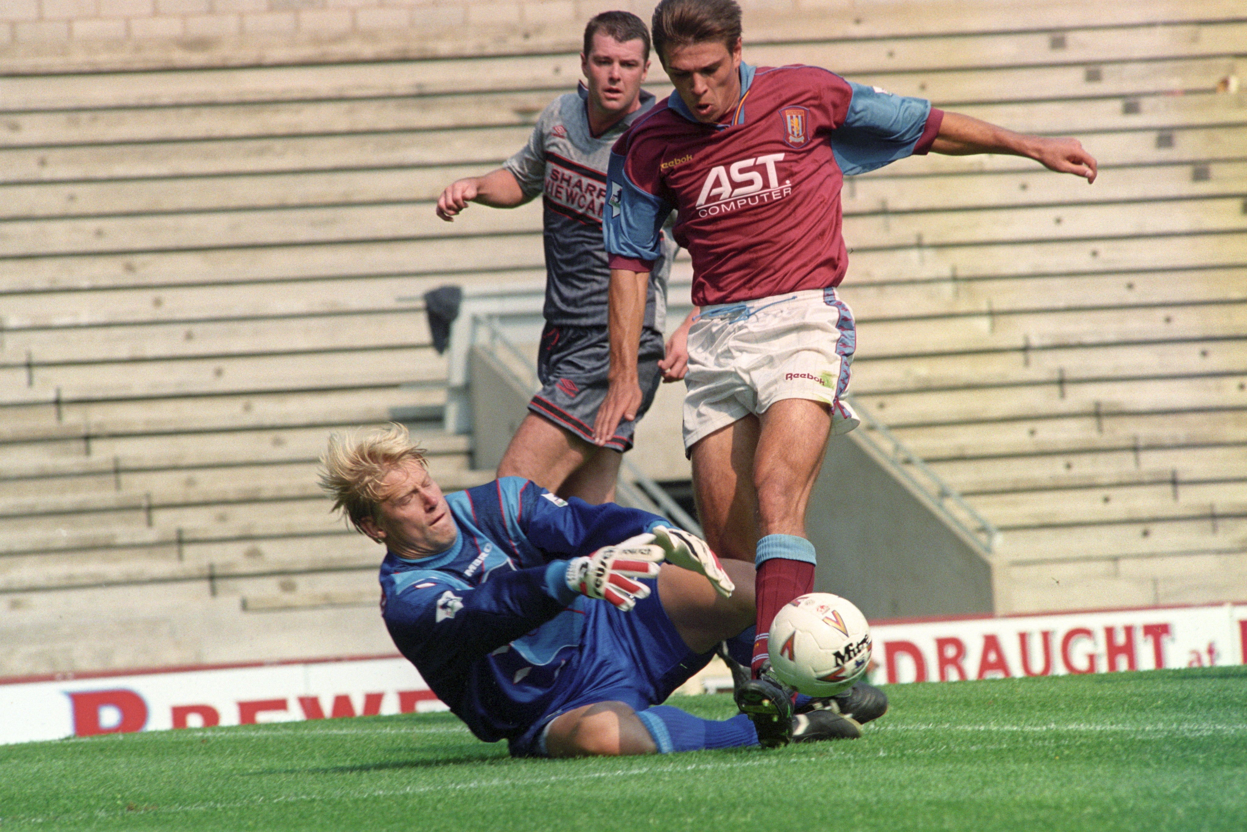 Man United struggled on that opening day against Aston Villa