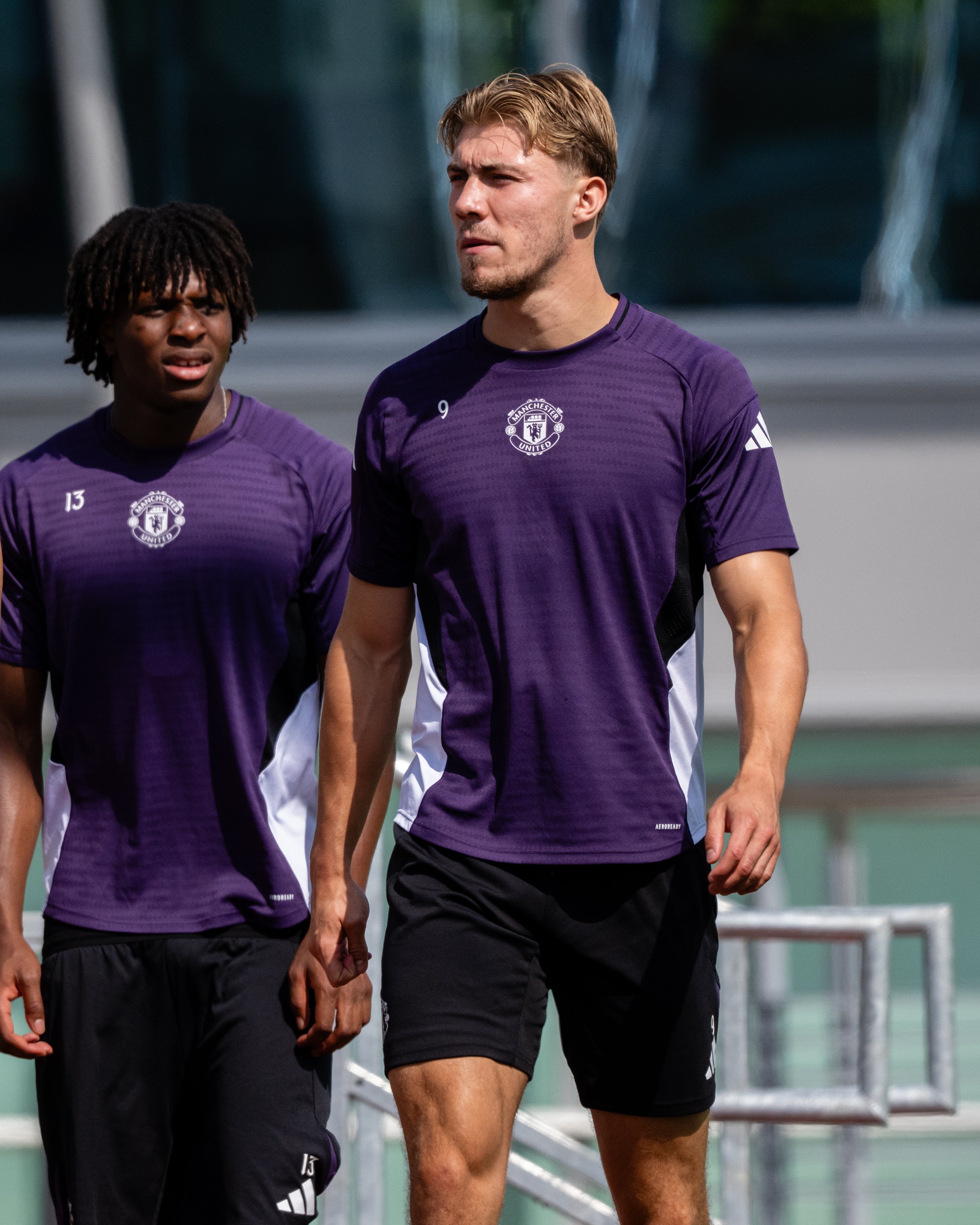 Rasmus Hojlund offered surprise option for Man United exit