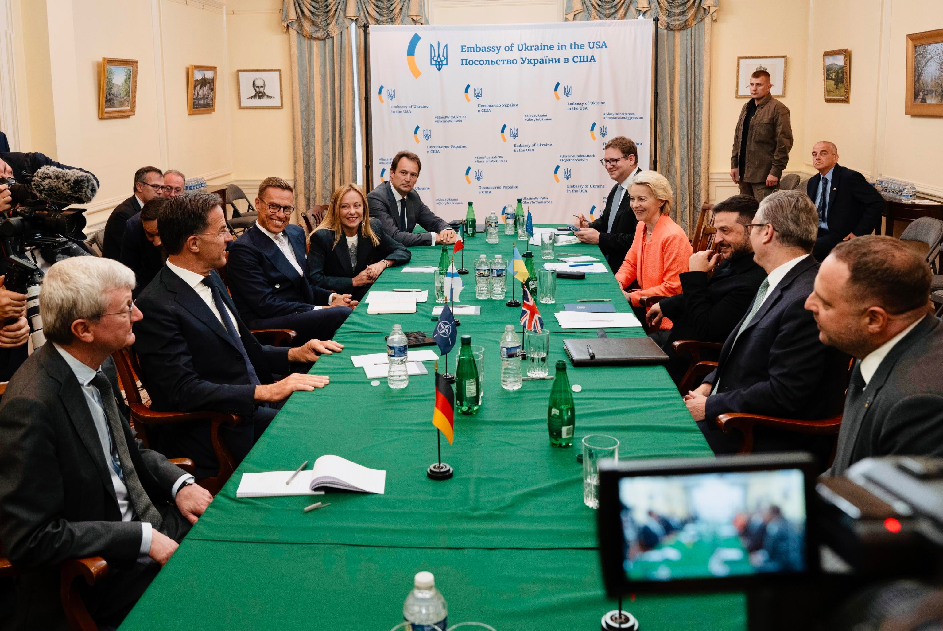 Ukraine's President met with European leaders in Washington