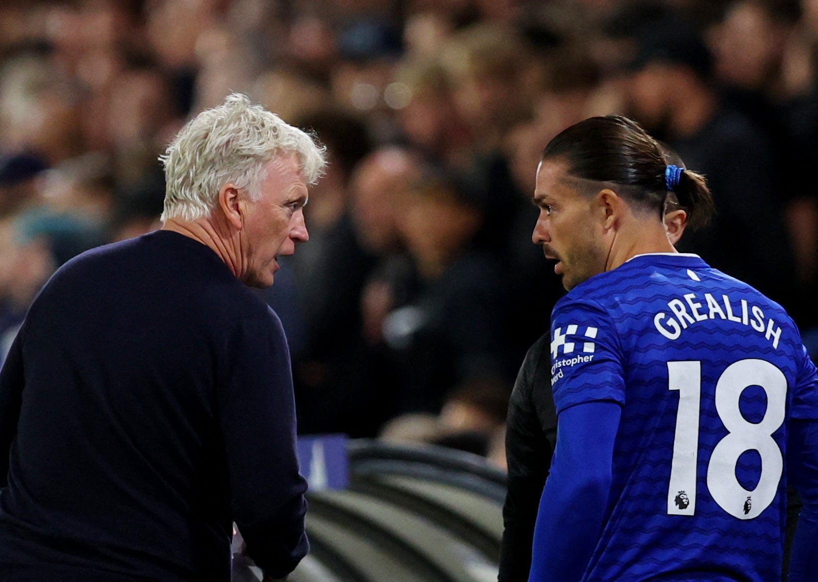 Grealish přinesl malý dopad na neuspokojivou noc pro Everton
