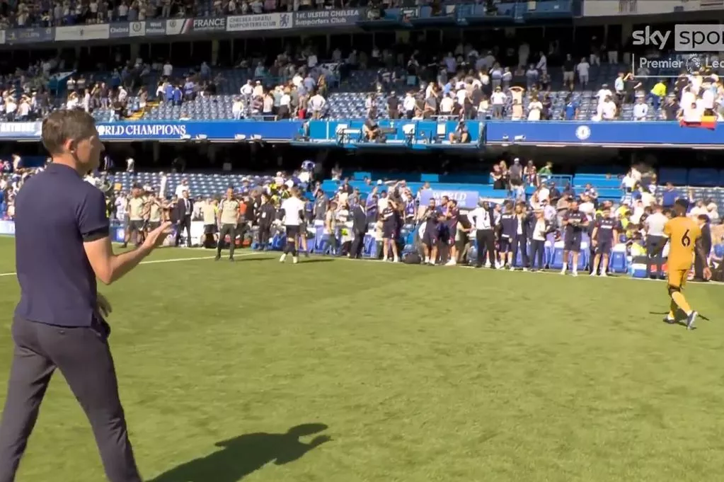Marc Guehi ignores Oliver Glasner after Crystal Palace's draw with Chelsea