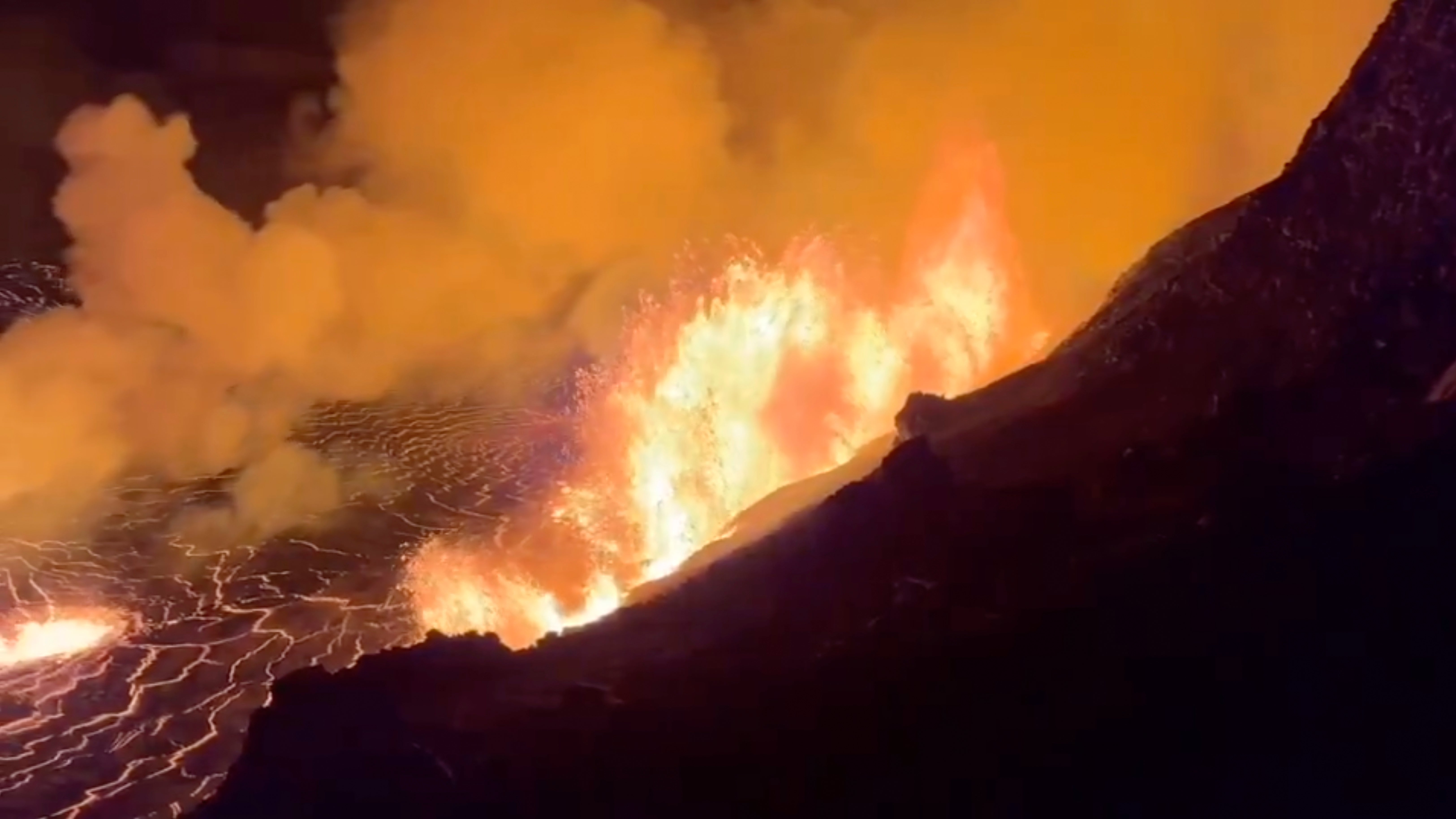 A lava lake erupting on the west caldera wall of the Kīlauea volcano in Hawaii