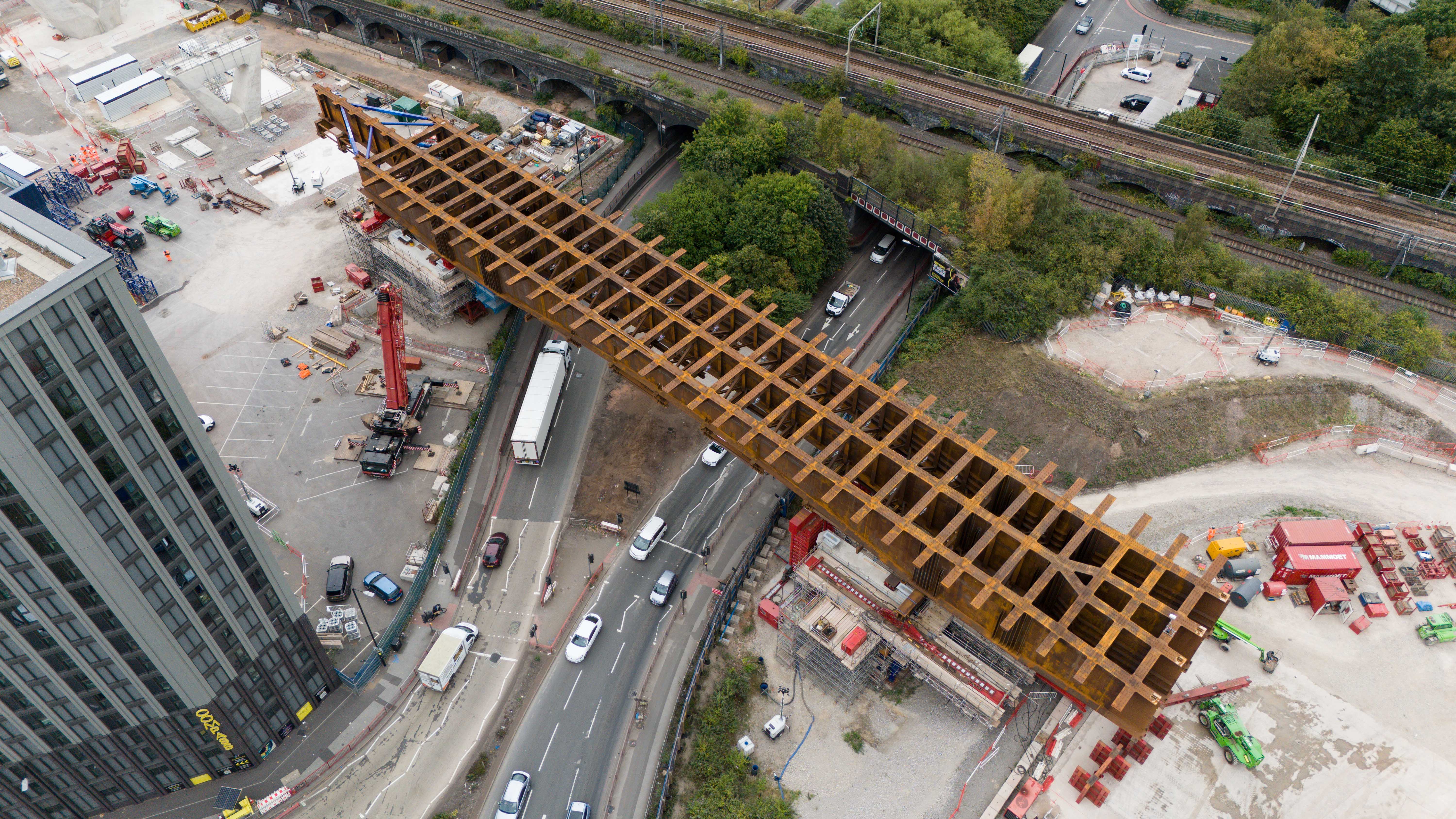 <p>‘If anything justified the decision to call a halt, however, it was the history of the appalling project management of a scheme that had become a boondoggle for construction companies and a vast secondary economy of consultants’</p>