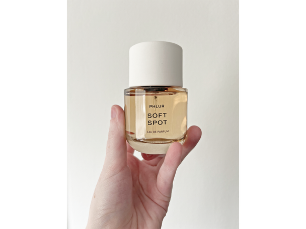 best Phlur fragrance IndyBest review Phlur soft spot eau de parfum
