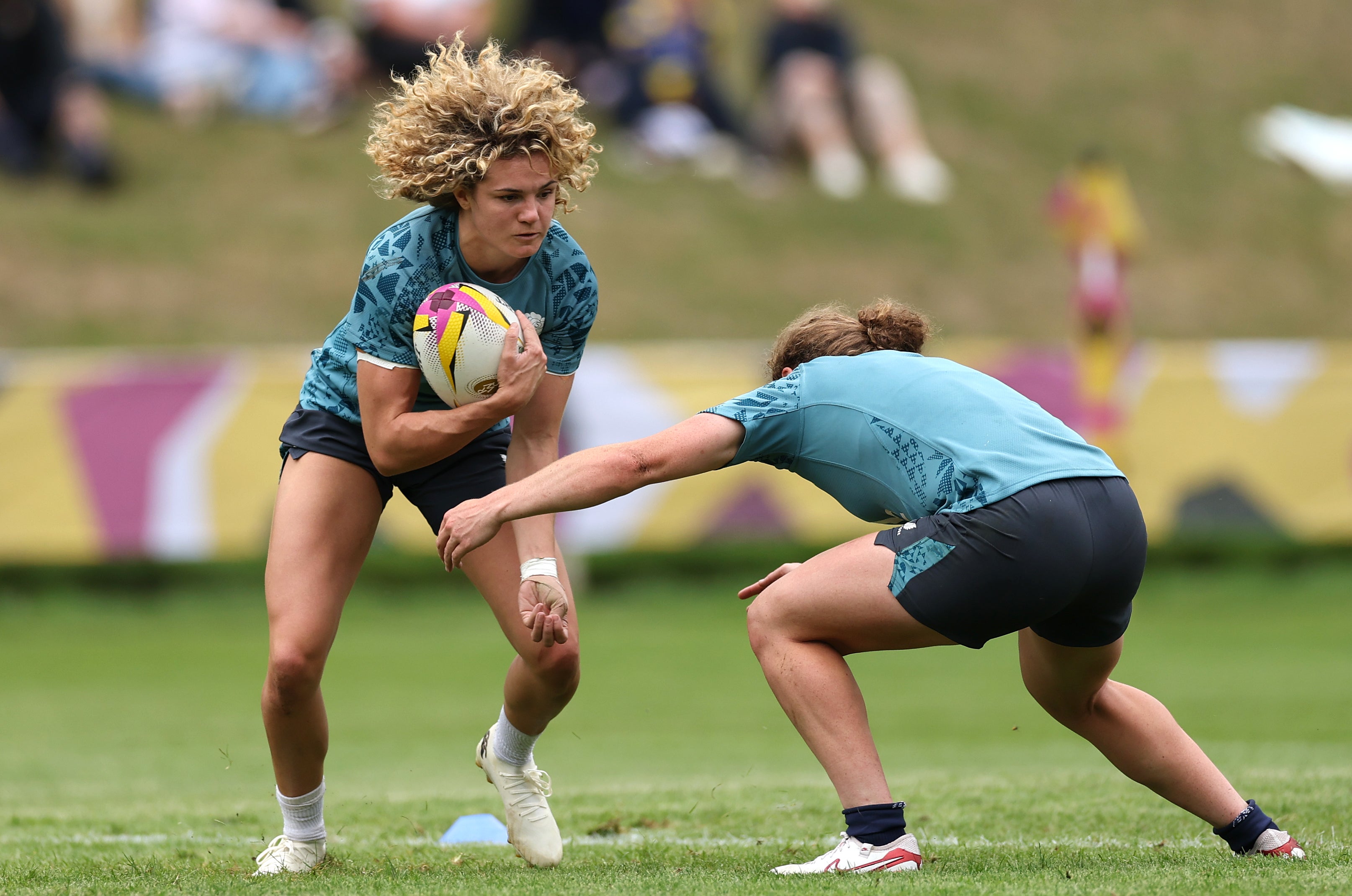 Přátelská rivalita v rámci skupiny Red Roses přiměla Ellie Kildunne k úspěchu