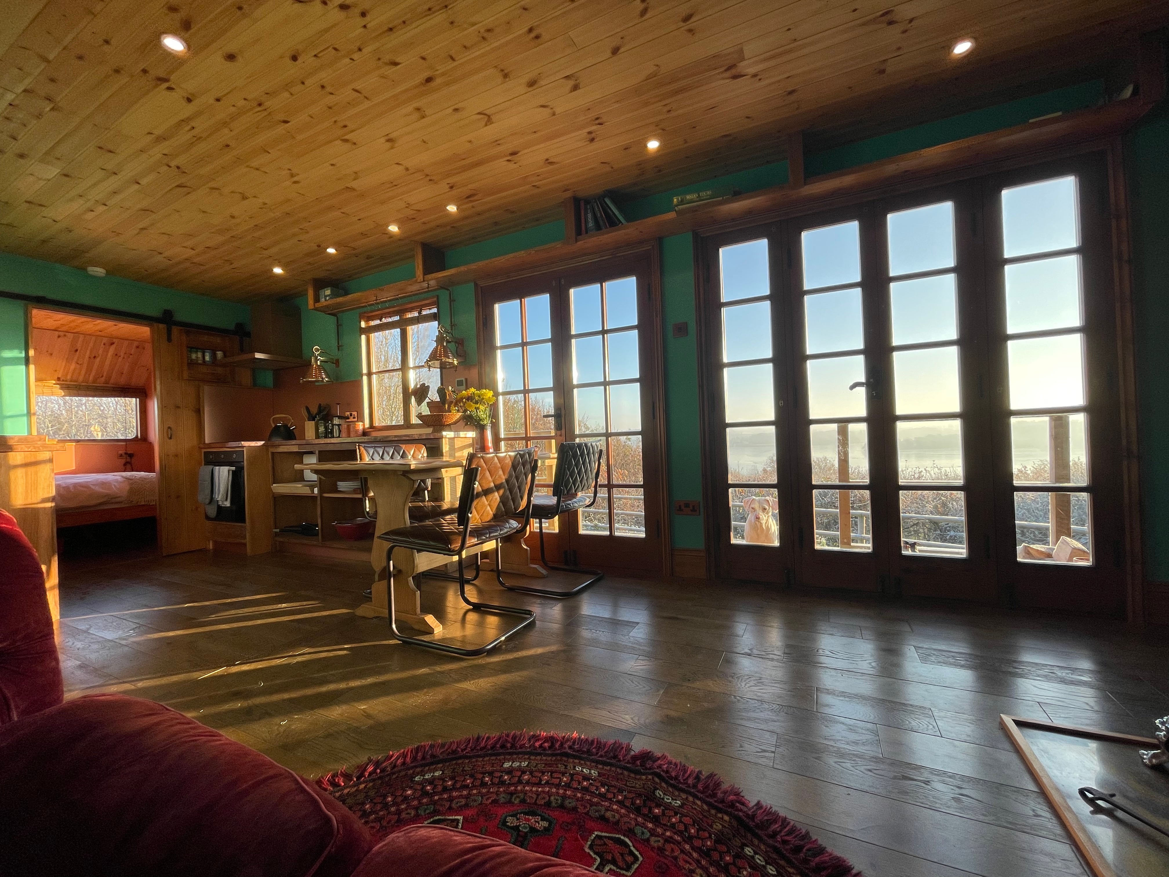 Spend a long weekend at The Showman lodge