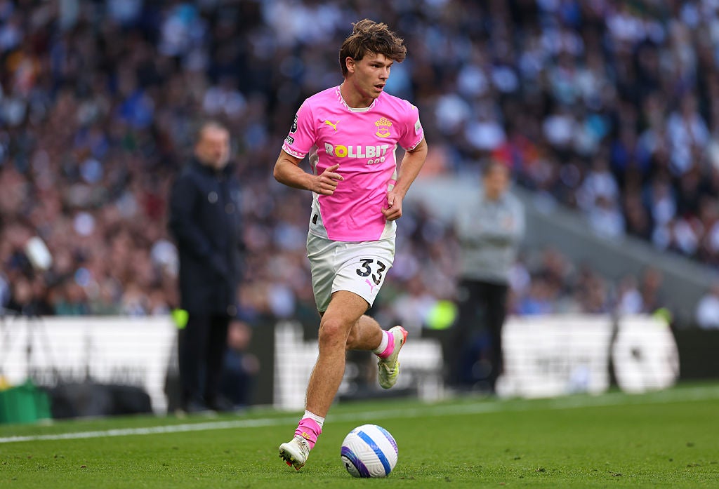 Everton close in on Tyler Dibling deal to take summer spending past £100m