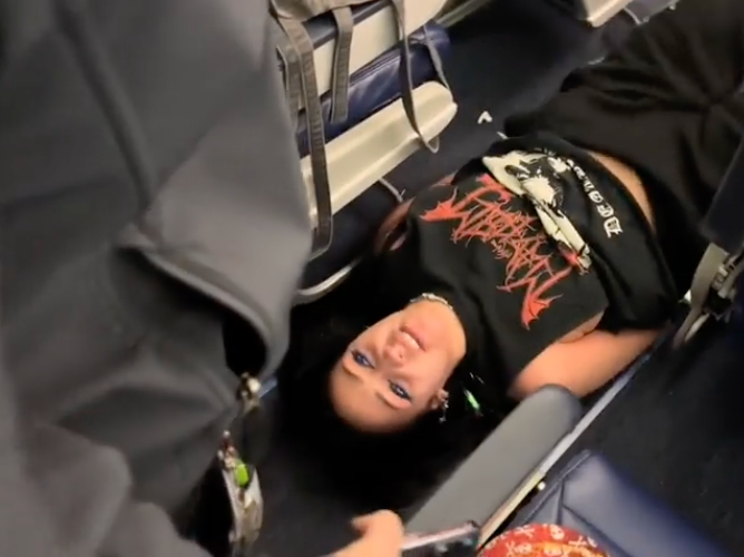 Leanna Perry was zip-tied and brought to the cabin floor by crewmembers and passengers, after which police arrived and wheeled the 32-year-old off the plane on a gurney. The passenger on the receiving end of the assault is now suing