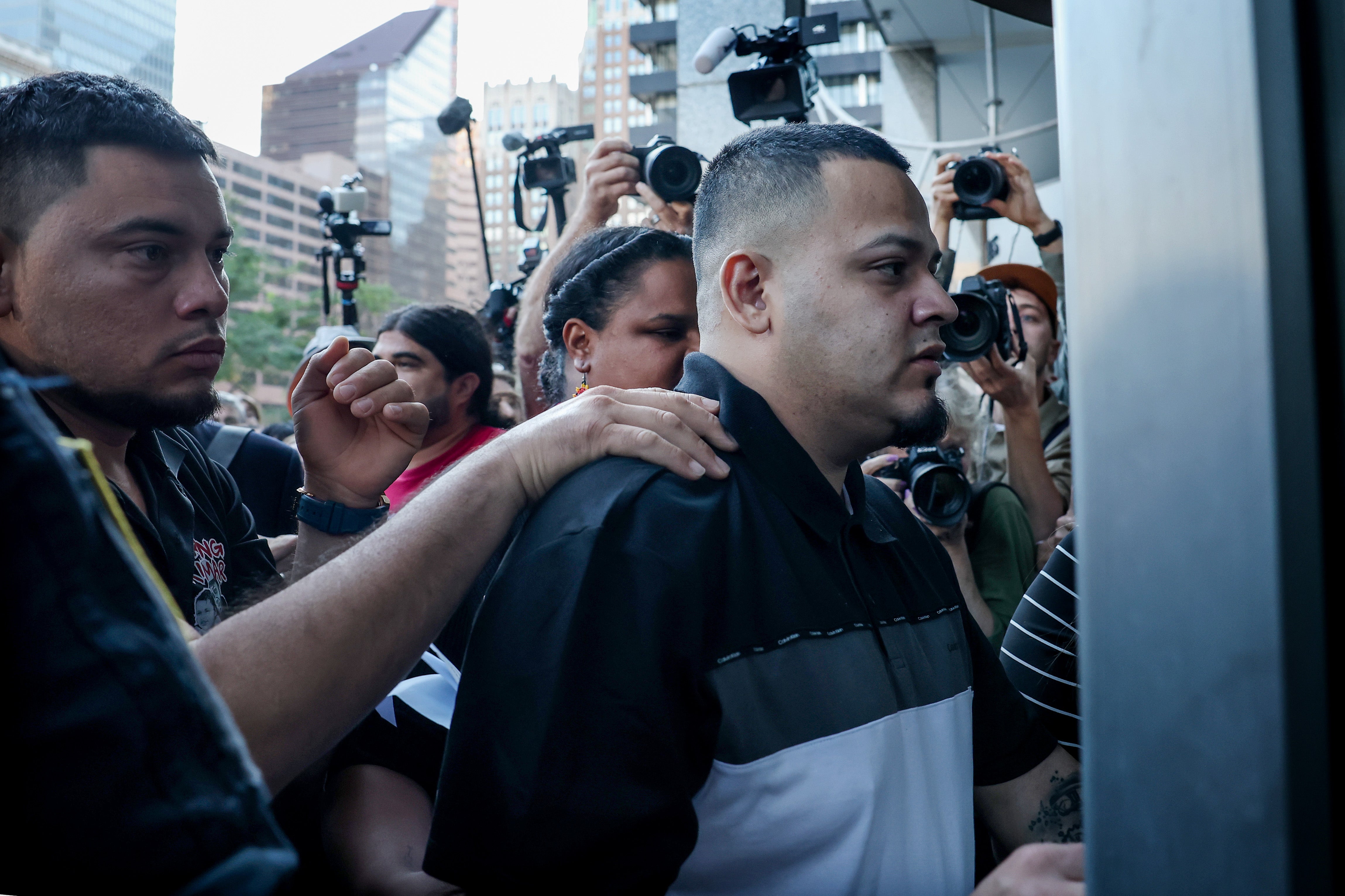 Kilmar Abrego Garcia and his wife, Jennifer Vasquez Sura