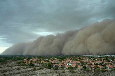 Giant wall of dust surges through Phoenix, leaving thousands without power