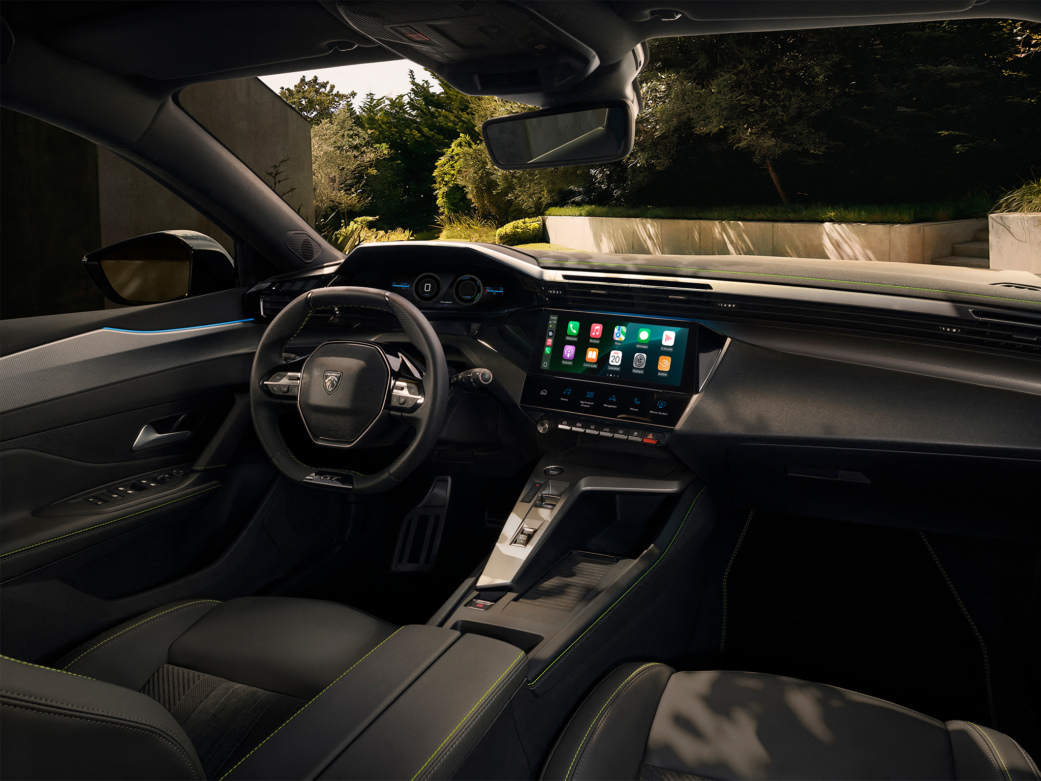 The digital instrument cluster of the new 308 gets some fancy 3D graphics