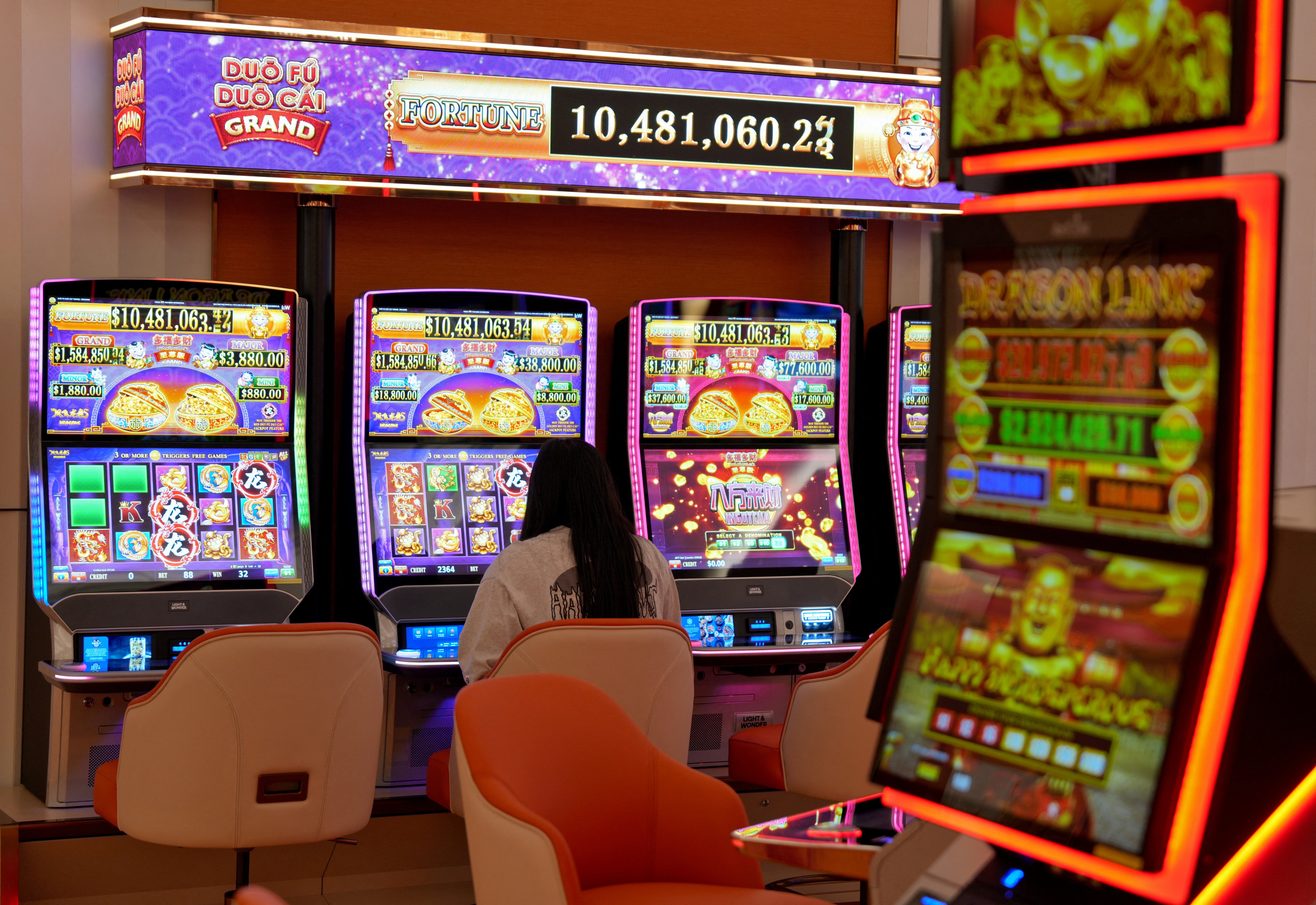 The push is part of Sri Lanka's aim to raise tourist arrivals by 50 per cent to 3 million this year, potentially lifting revenues from the industry to $5 billion from $3.7 billion last year