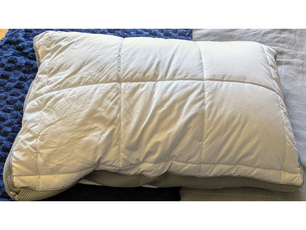 indybest best memory foam pillows review simba hybrid pillow