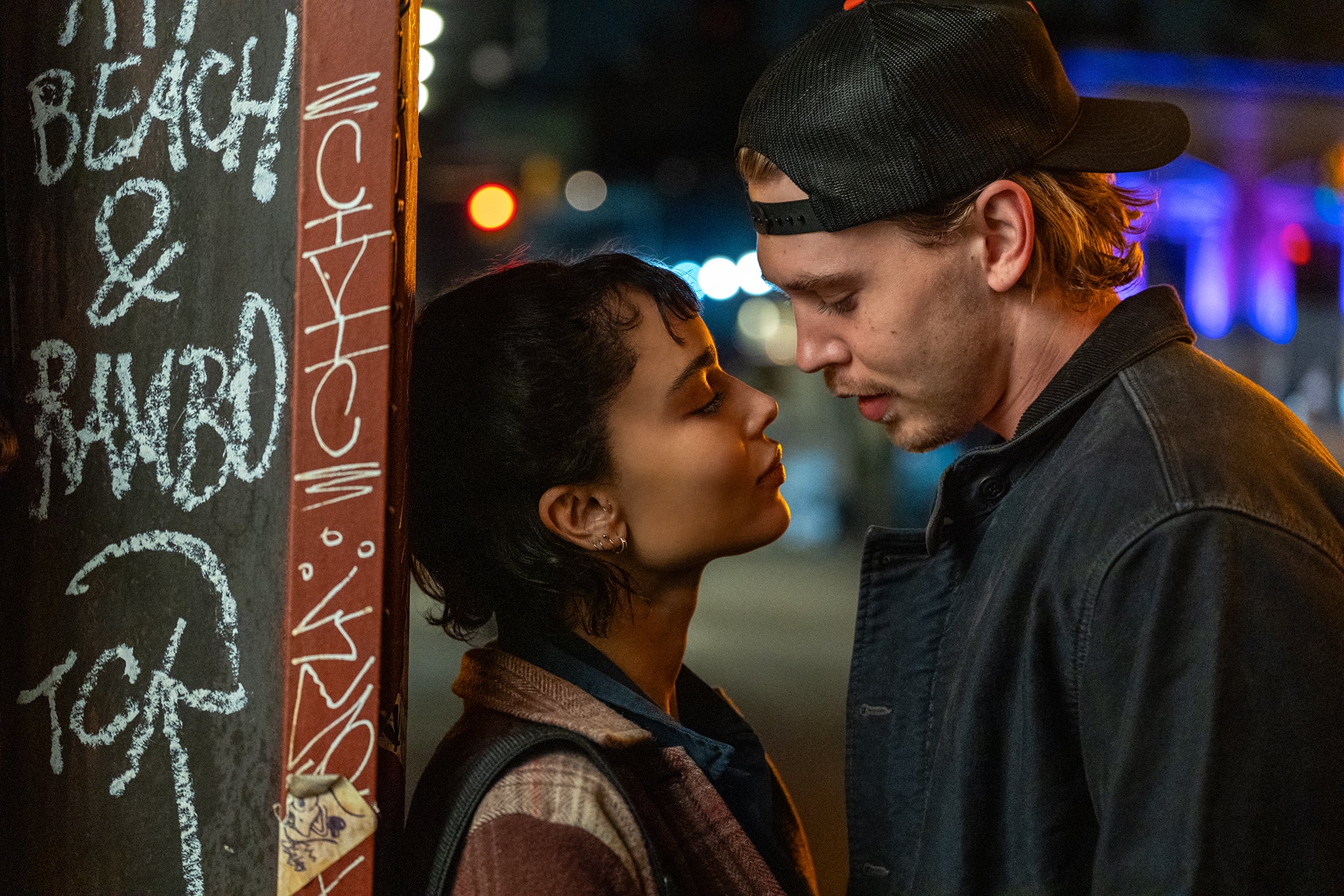 Zoë Kravitz and Austin Butler in ‘Caught Stealing’