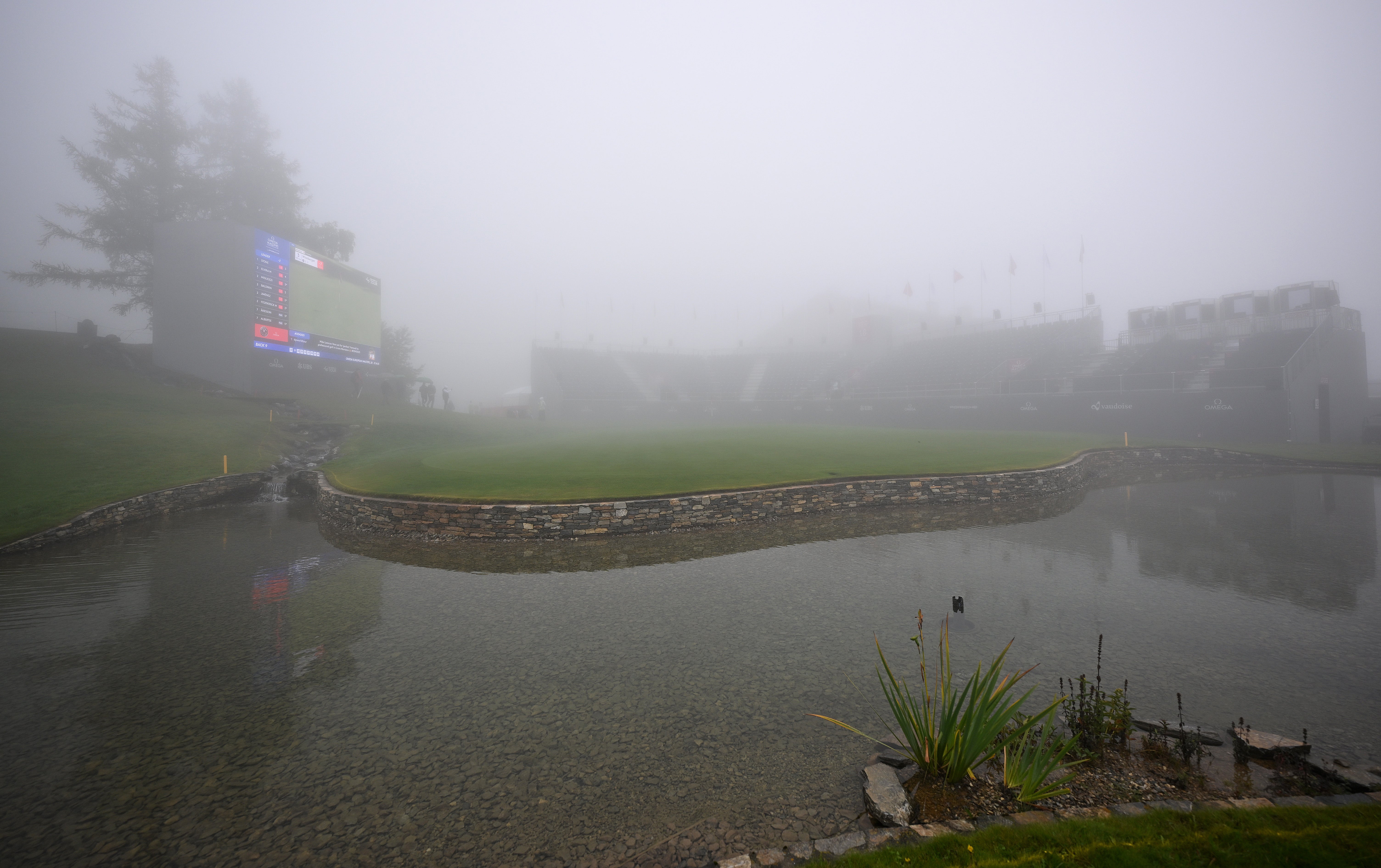 Heavy fog has hit the European Masters