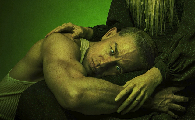 <p>Charlie Hunnam as notorious serial killer Ed Gein in Ryan Murphy's 'Monster' anthology</p>