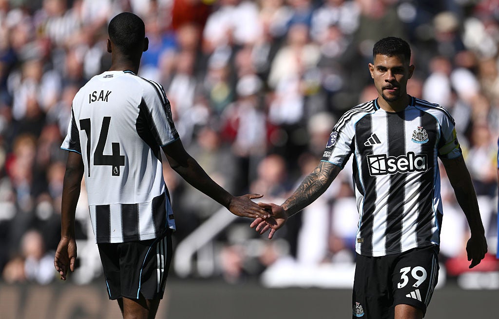 Shearer has lamented the impact of Isak’s (left) behaviour on his teammates