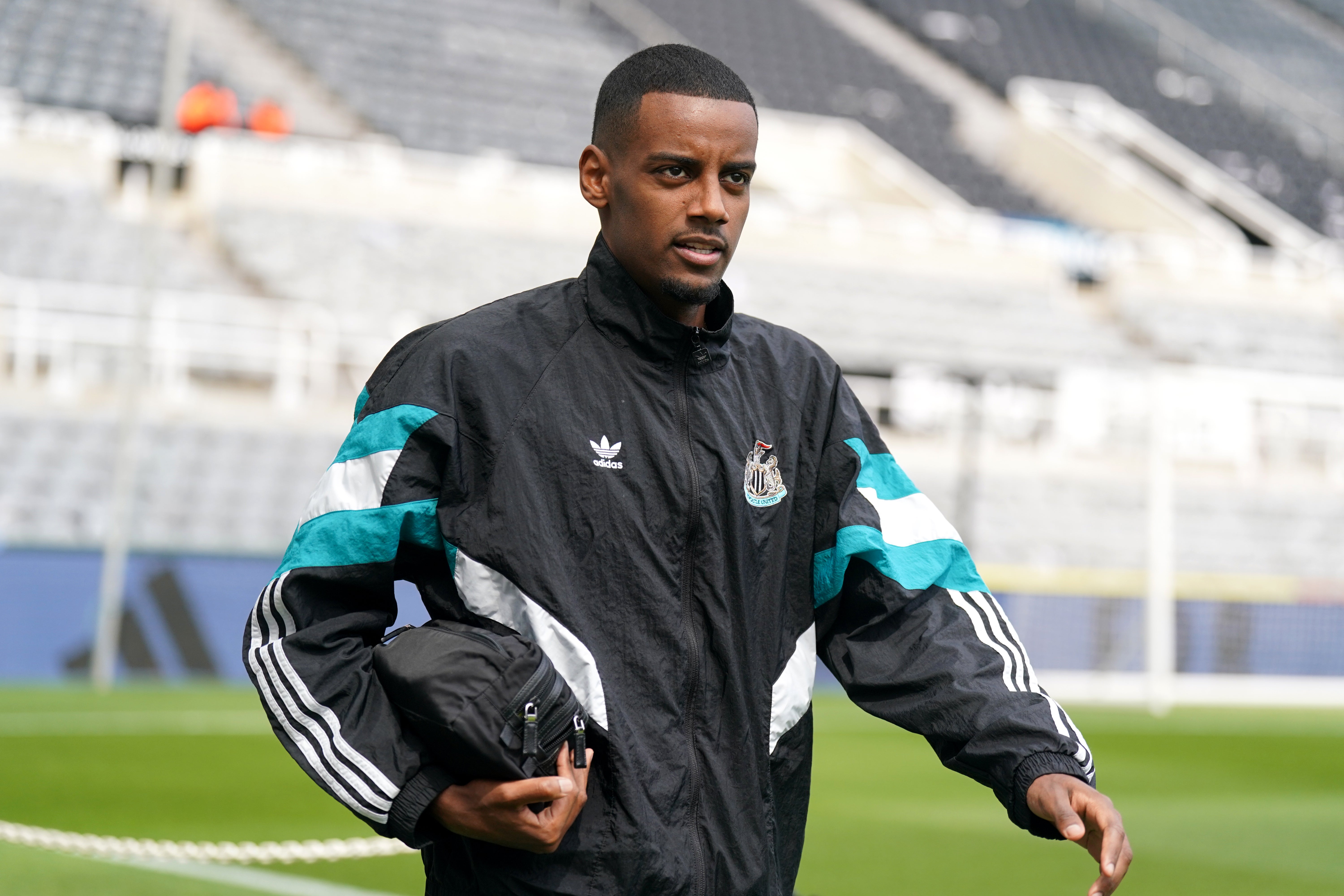 Alexander Isak je na cestě do Liverpoolu (Owen Humphreys/PA)