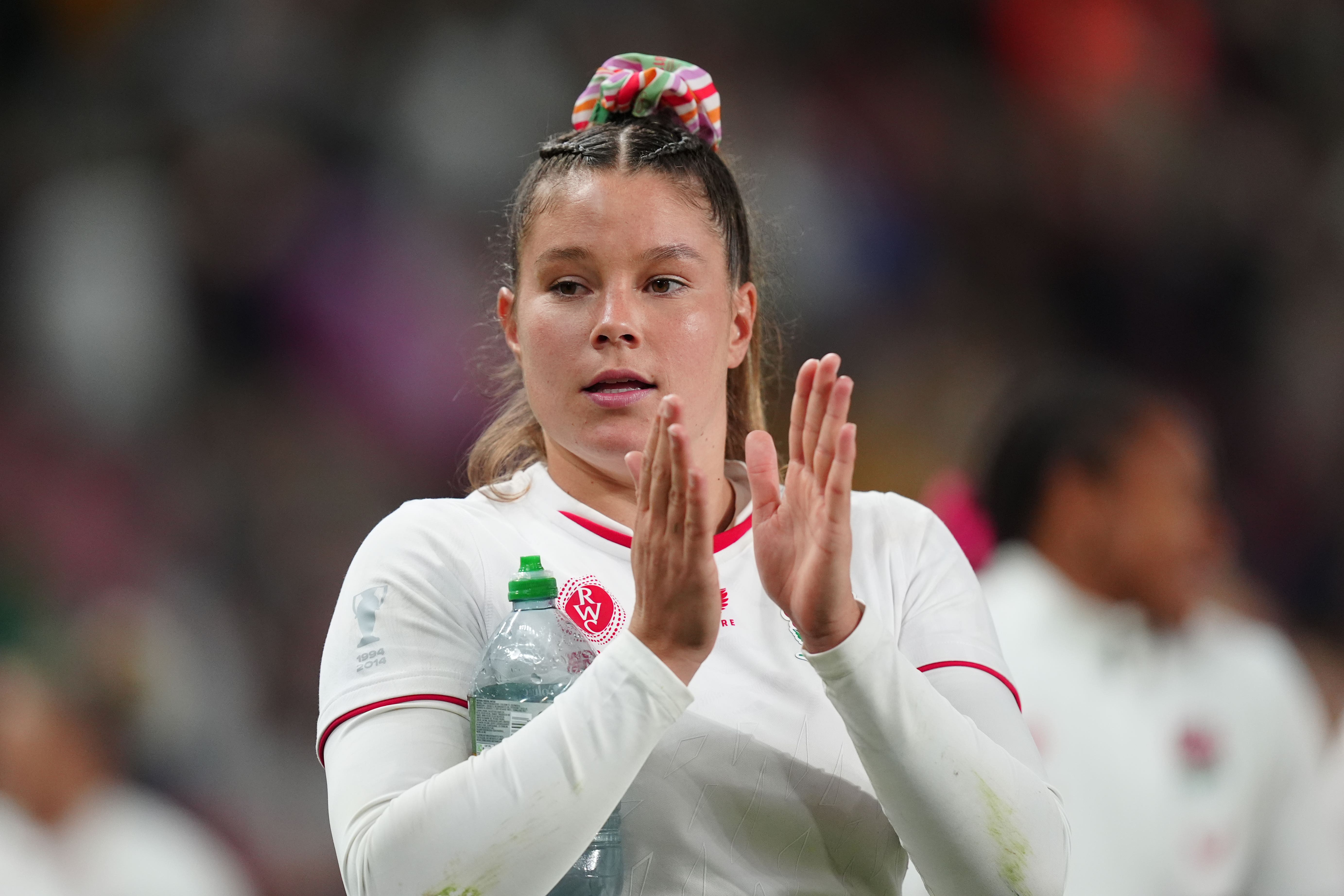 Jess Breach applauds the England fans after the Women’s Rugby World Cup 2025 Pool A match at the Stadium Of Light, Sunderland. Picture date: Friday August 22, 2025.