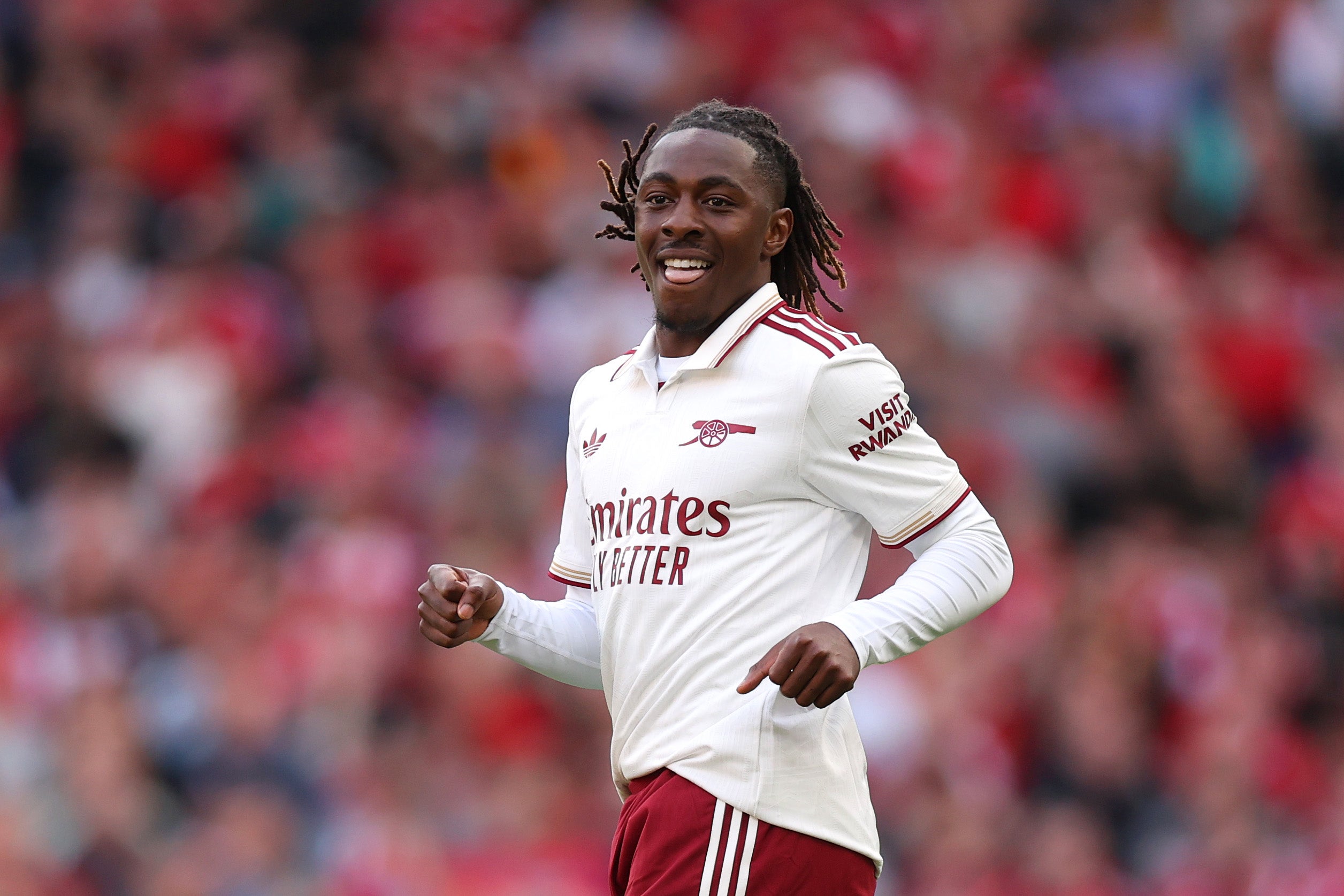 Eberechi Eze přišel na hřiště pro svůj debut Arsenalu