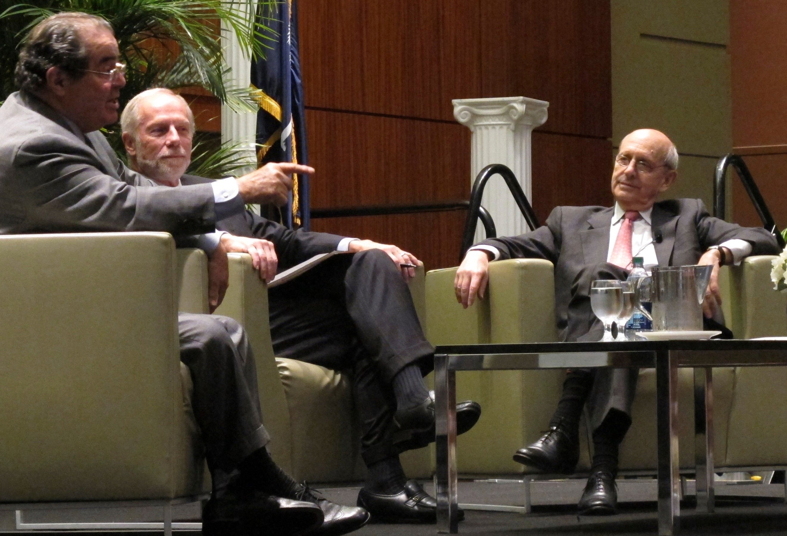 Obit Charles Bierbauer