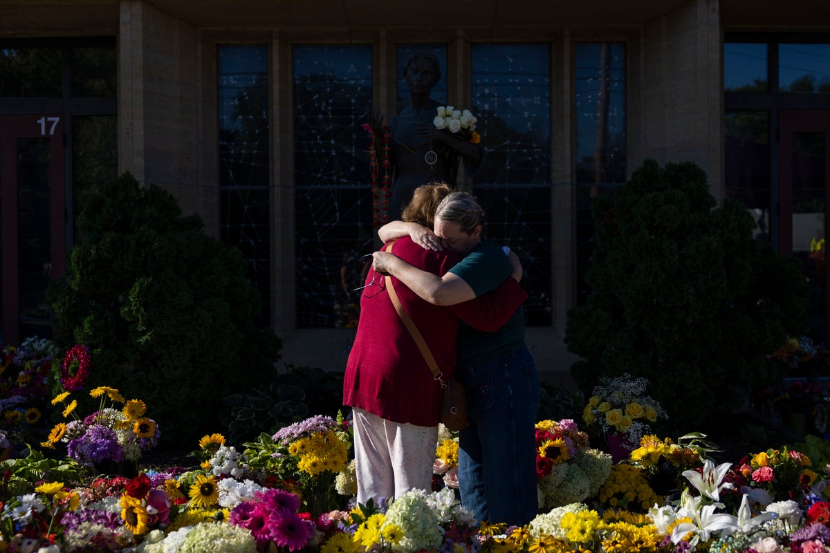 https://static.the-independent.com/2025/09/01/02/APTOPIX_School_Shooting_Minneapolis_88694.jpg?width=1200&height=800&crop=1200:800