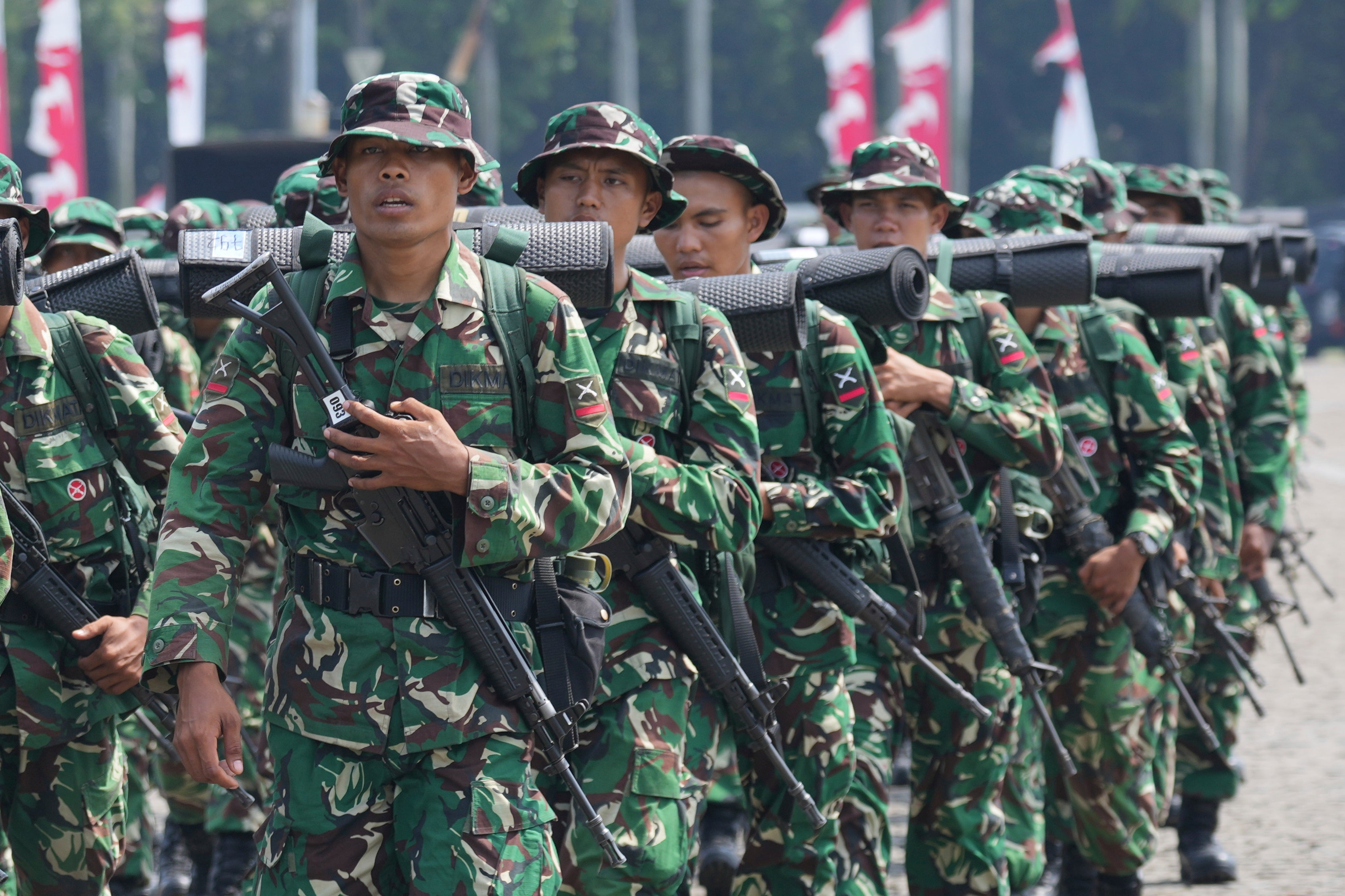 Indonesian soldiers are deployed amid days of violent protests