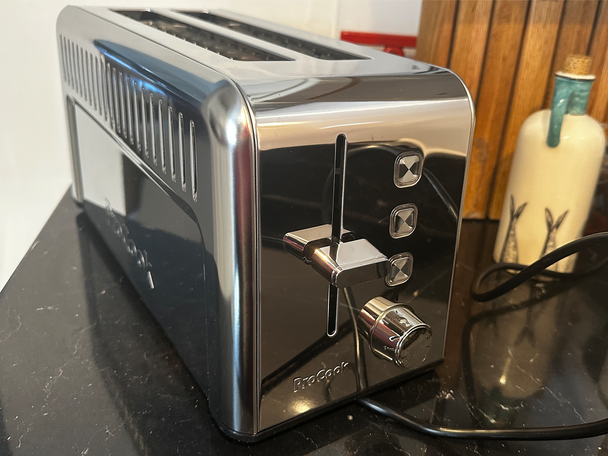 best toaster IndyBest review ProCook stainless steel long slot toaster