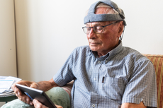 Simple at-home brainwave test could detect Alzheimer’s years before diagnosis