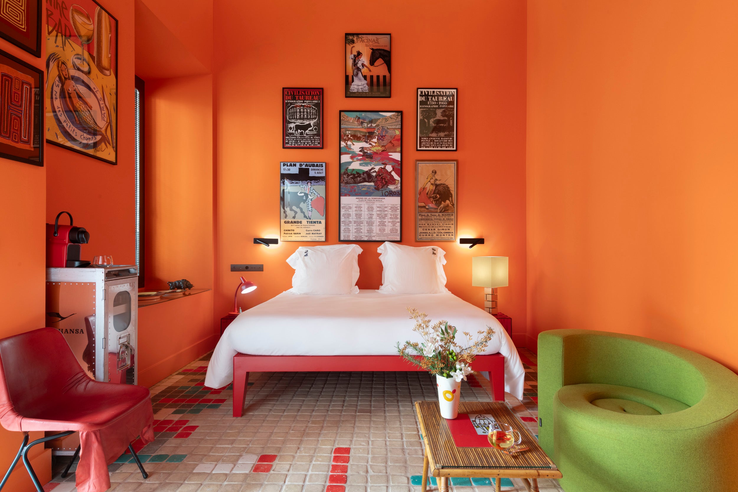 Art enthusiasts will adore Casa de Limonero’s extensive collection