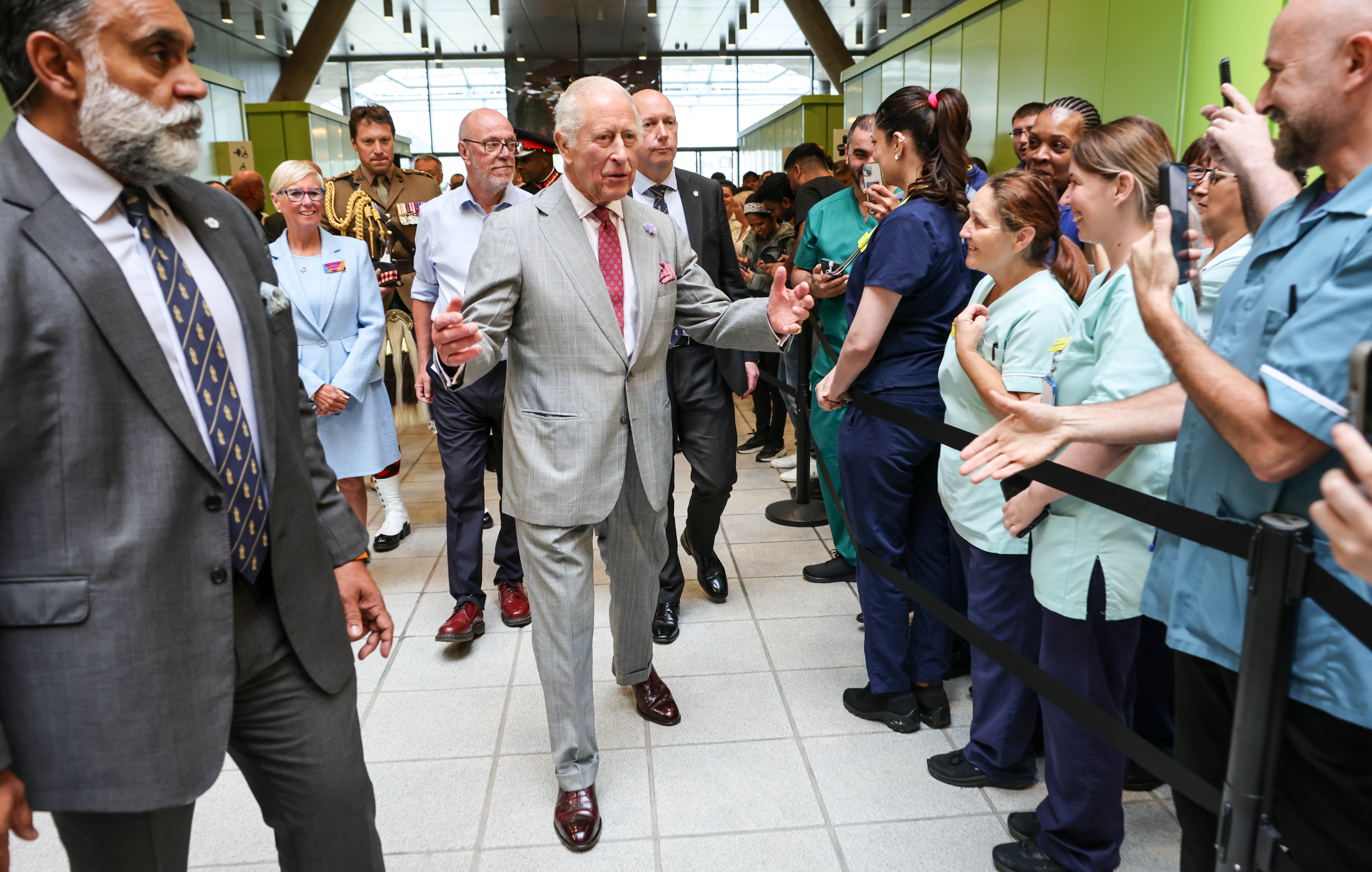 The 736-bed facility in Smethwick saw crowds of staff, patients, and volunteers gather to welcome King Charles III