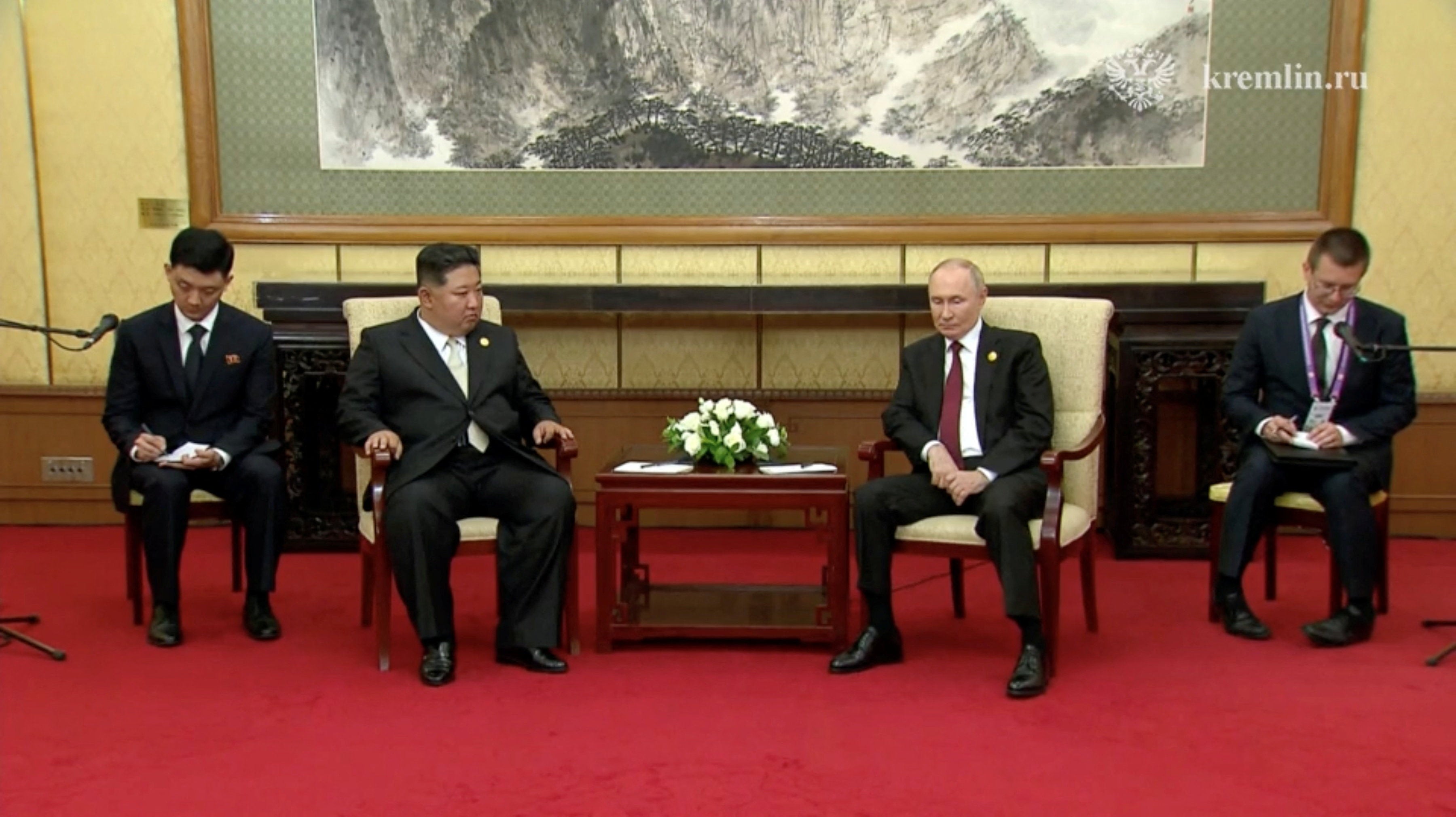 Kim Jong Un and Vladimir Putin at their meeting in Beijing