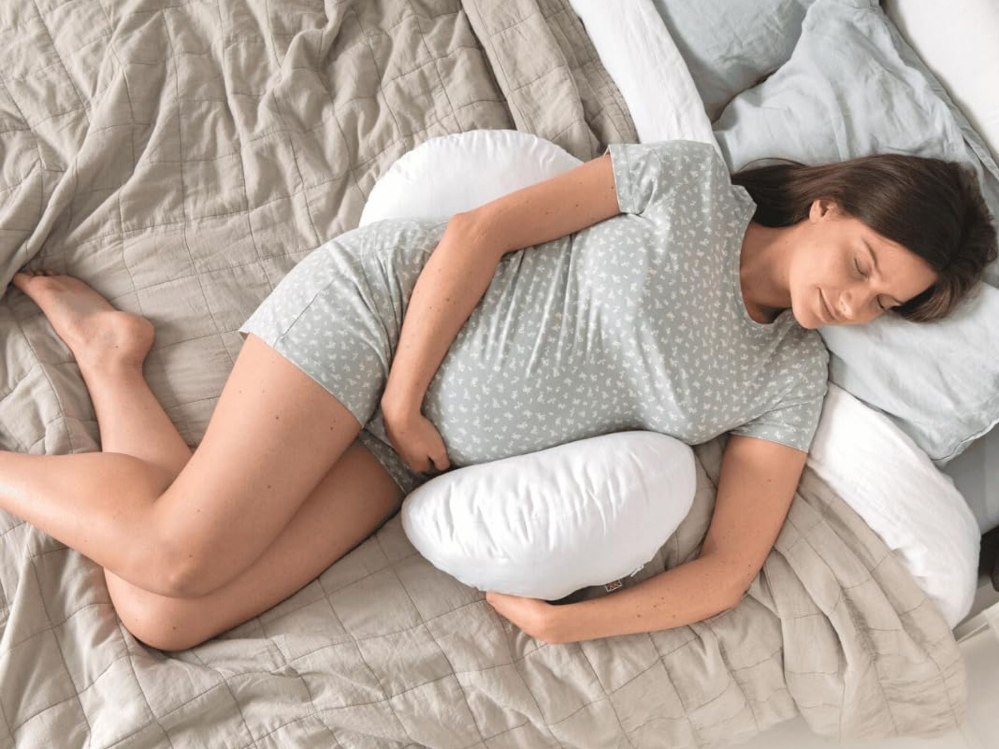 Putnams back and bump pillow with British organic wool filling IndyBest