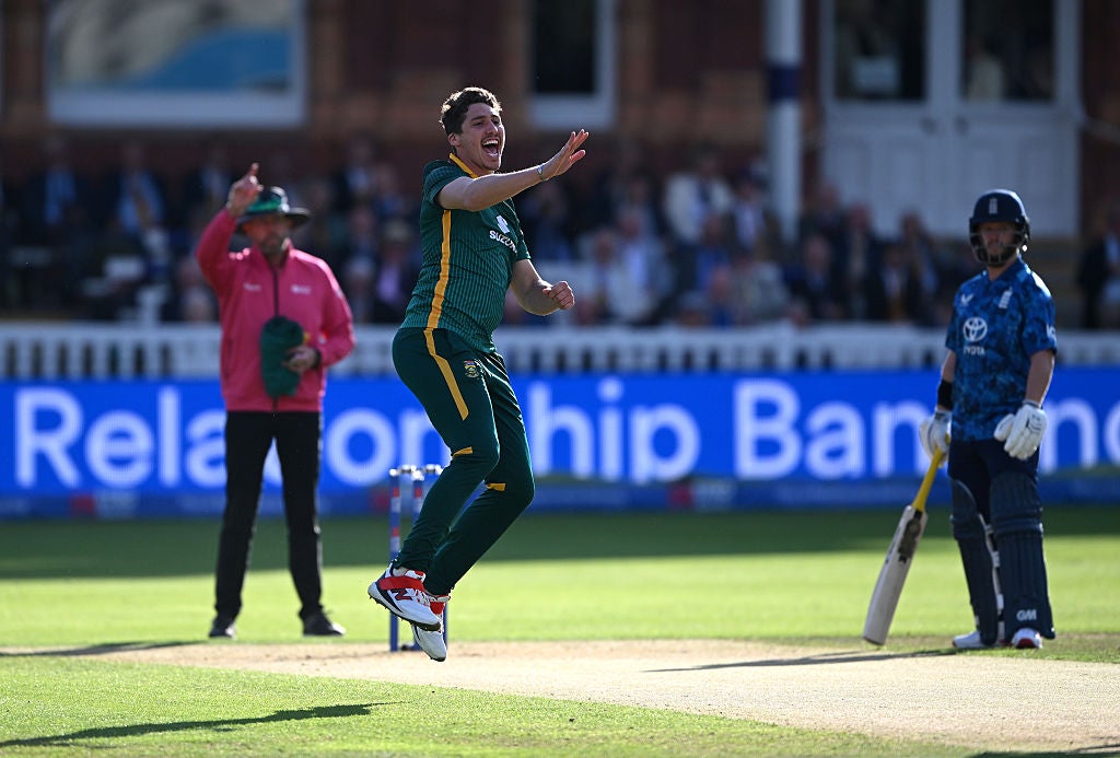 Nandre Burger celebrates taking the wicket of Jamie Smith