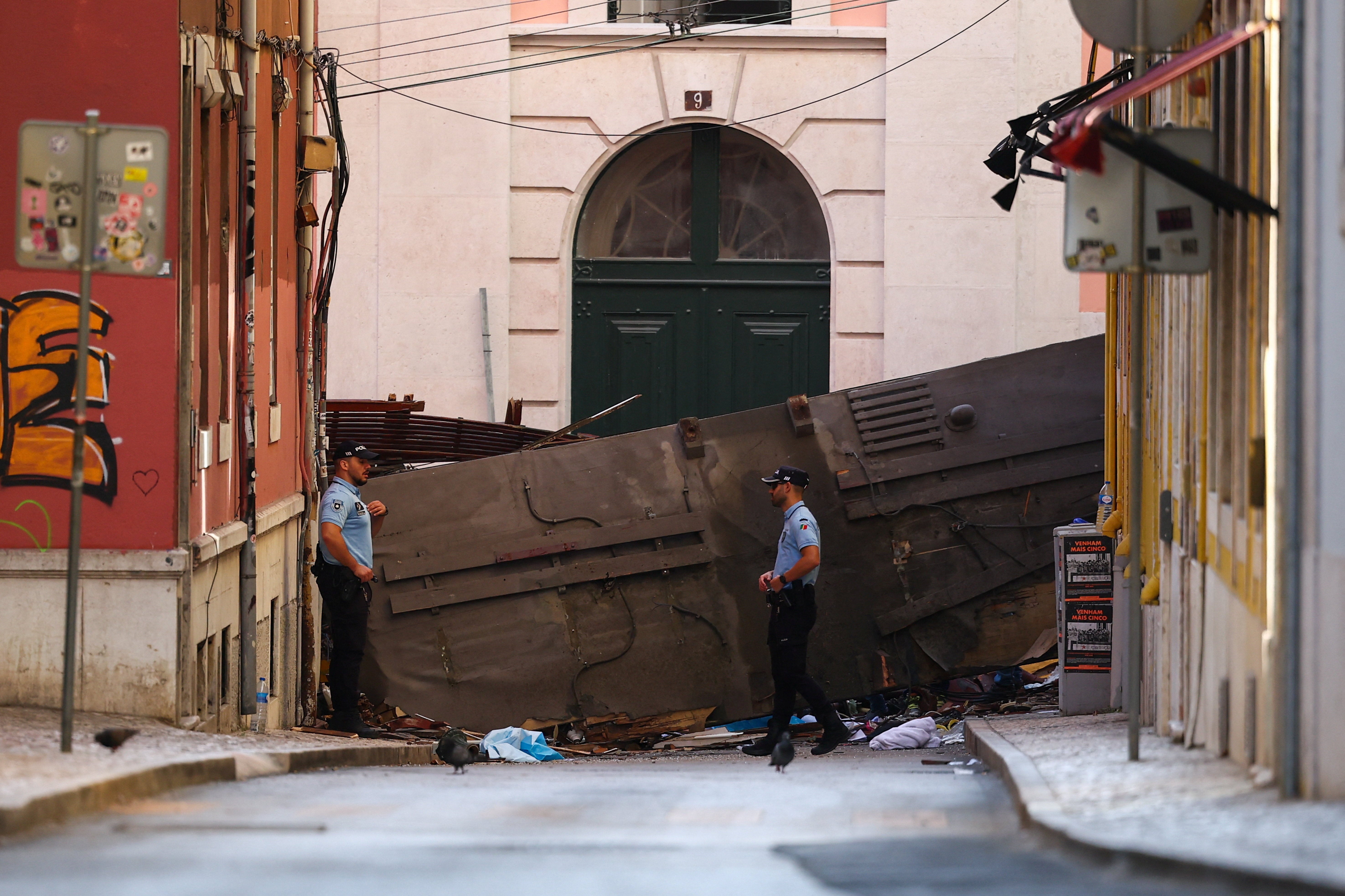 The mayor of Lisbon has declared three days of mourning after the disaster