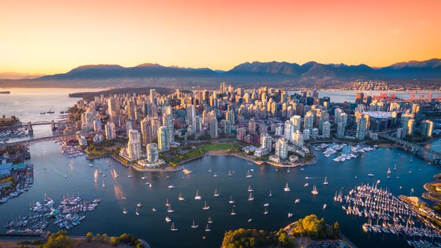 <p>Downtown Vancouver skyline, British Columbia, Canada at sunset</p>