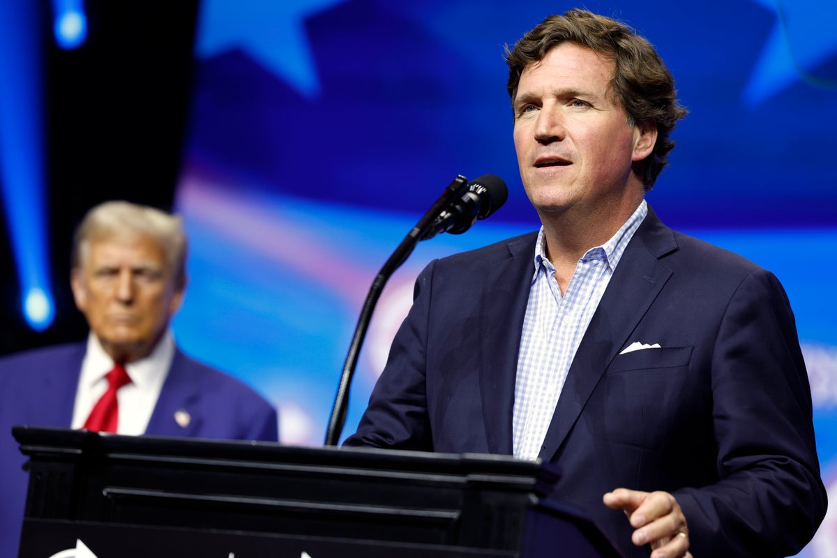MAGA voters overwhelmingly prefer Trump to Tucker Carlson, new poll finds
