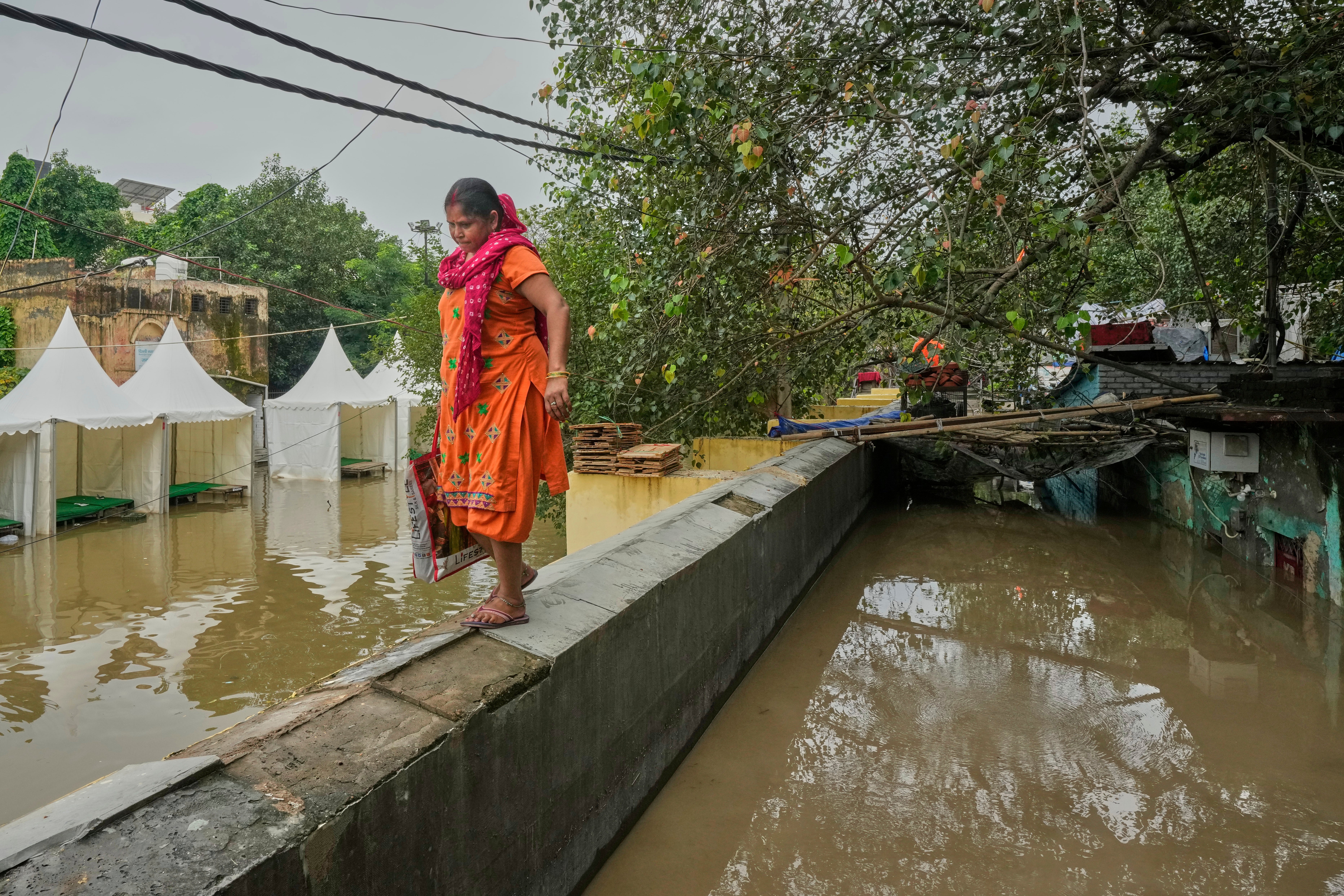 India Floods Displaced Photo Gallery