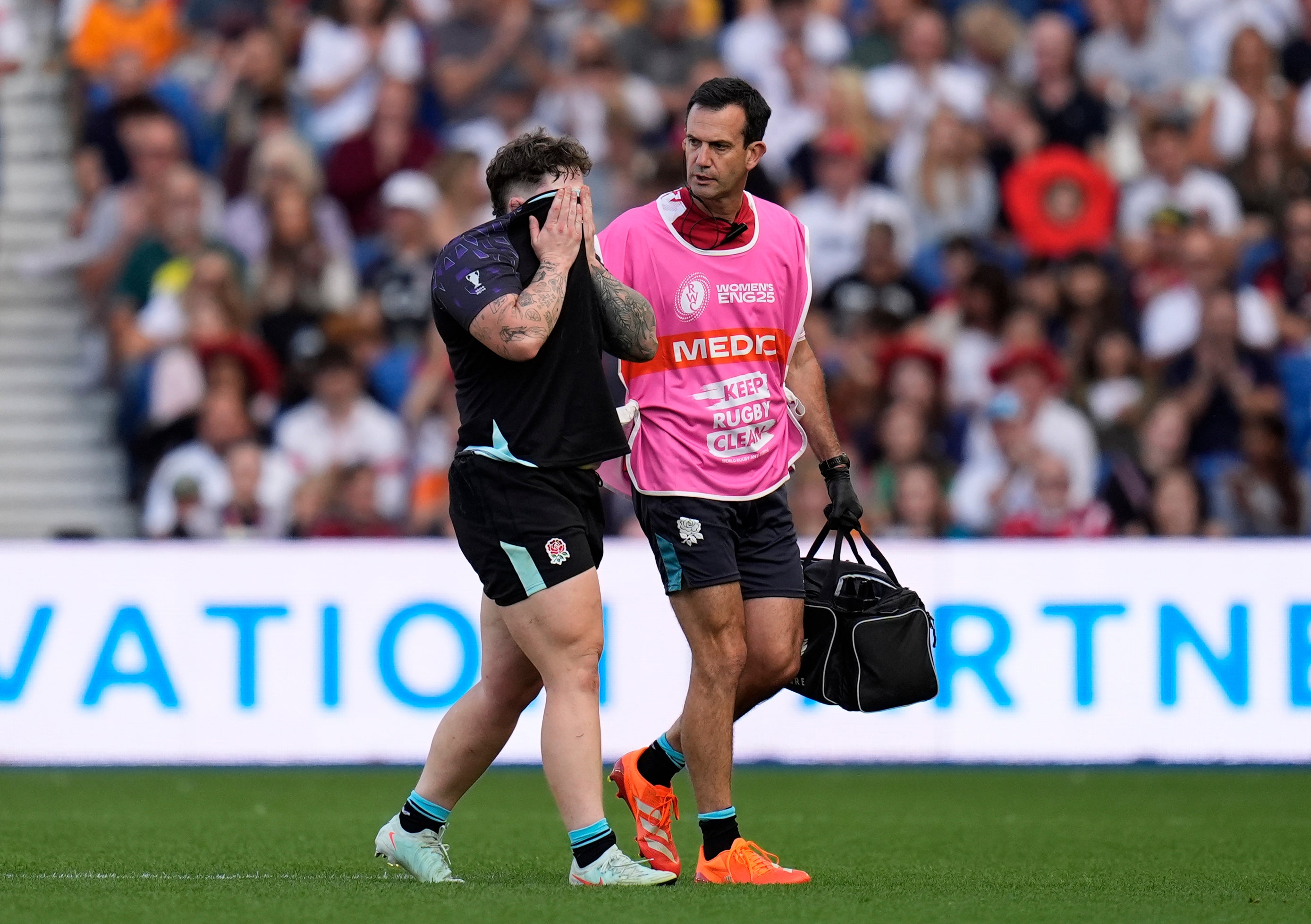 Hannah Botterman departed with a back spasm