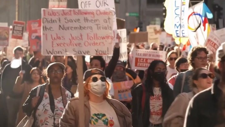Trump threatens ‘war’ on Chicago as thousands protest federal crackdown
